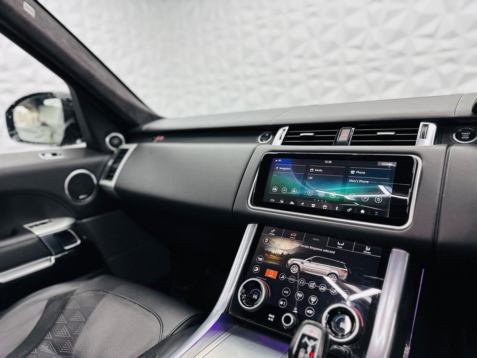 Land Rover Range Rover Sport 5.0 P575 V8 SVR Auto 4WD Euro 6 (s/s) 5dr 5dr Automatic 2018