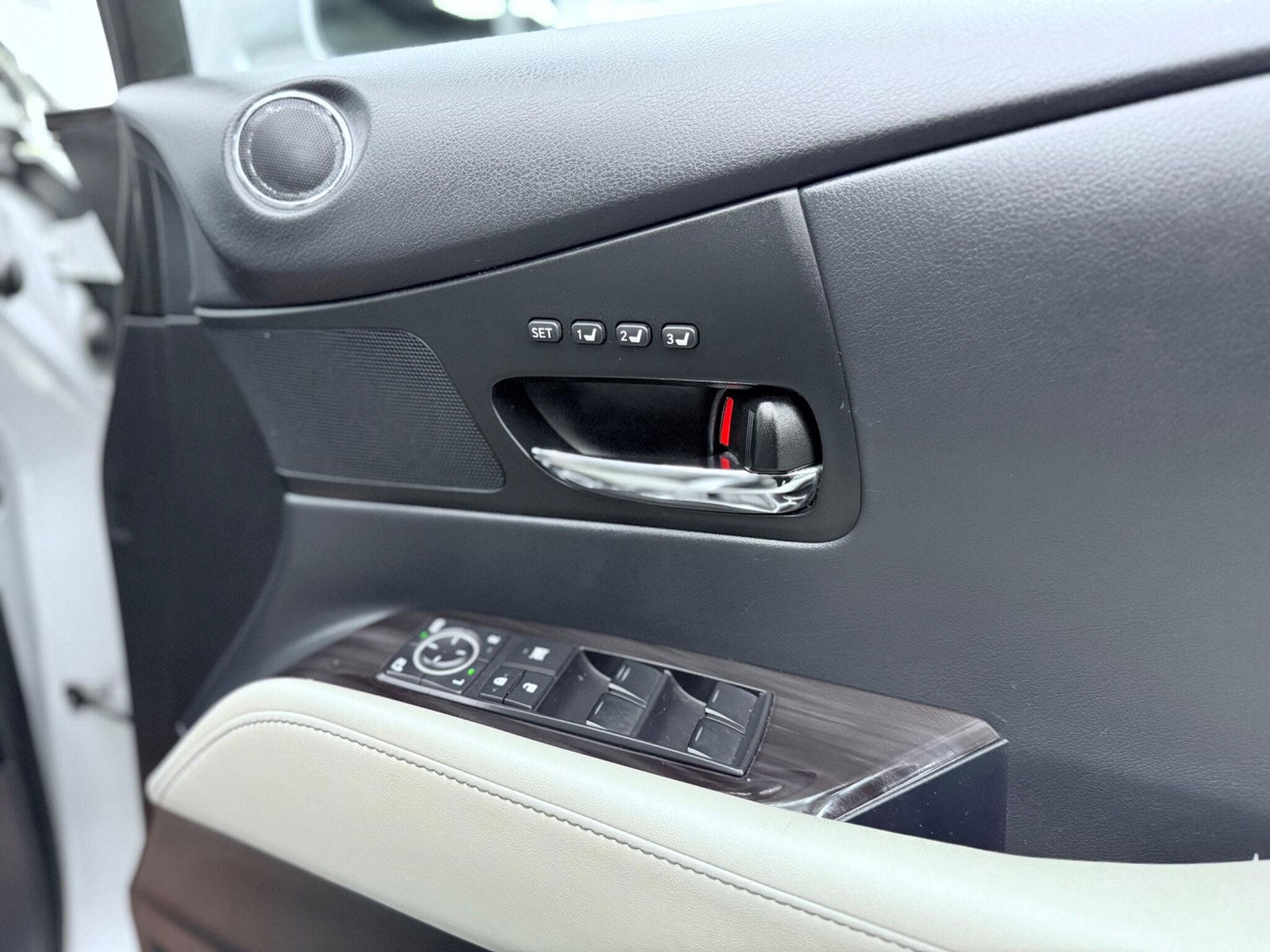 Lexus RX 3.5 450h V6 Advance CVT 4WD Euro 5 (s/s) 5dr (Pan Roof) 5dr Automatic 2014