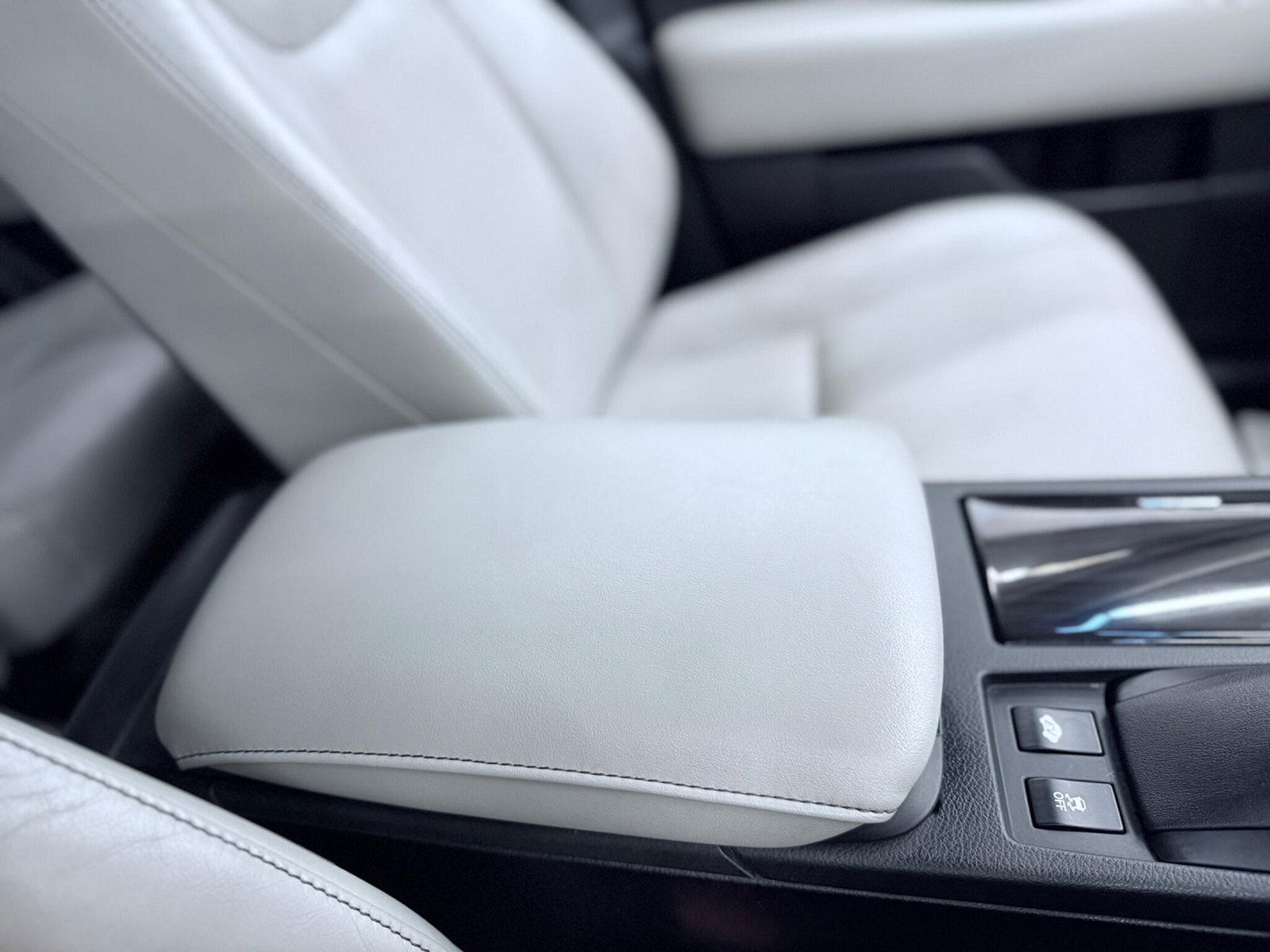 Lexus RX 3.5 450h V6 Advance CVT 4WD Euro 5 (s/s) 5dr (Pan Roof) 5dr Automatic 2014