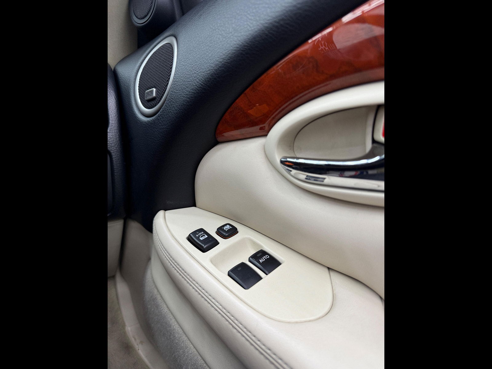 Lexus Sc 4.3 430 2dr 2dr Automatic 2007