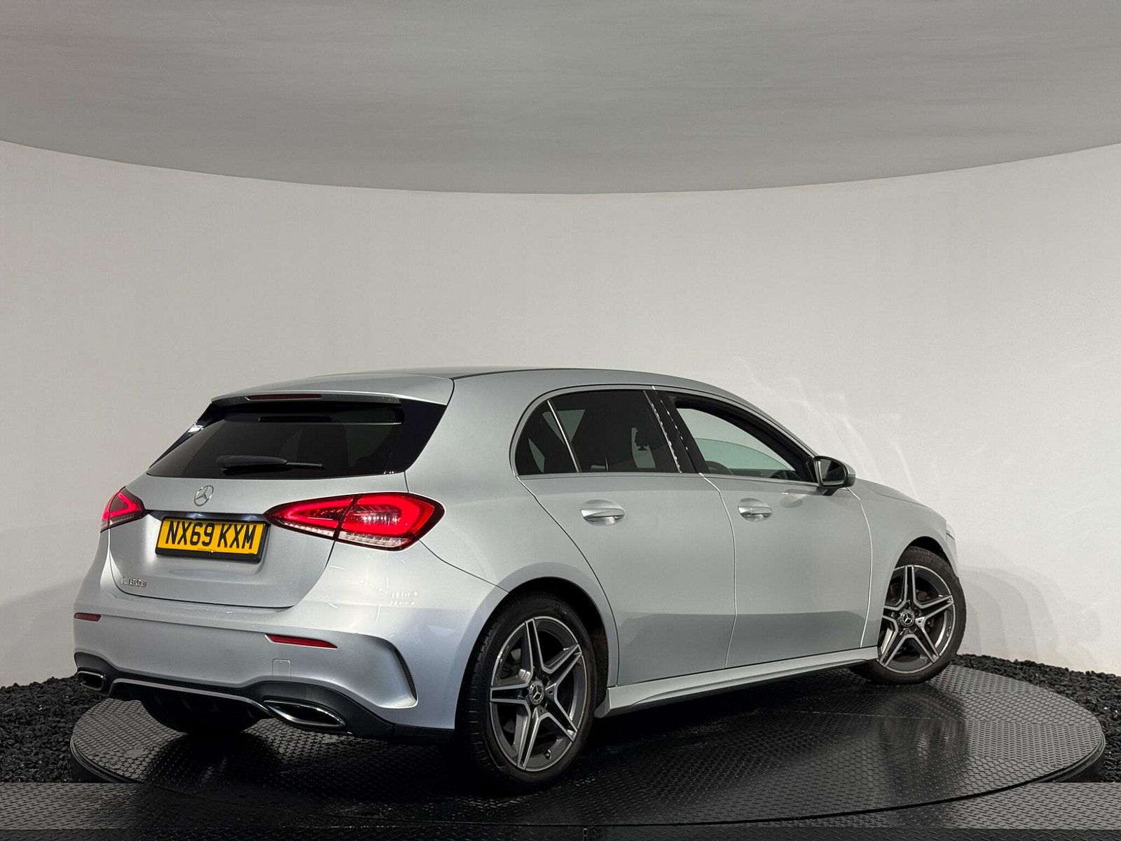 Mercedes-Benz A Class 1.5 A180d AMG Line 7G-DCT Euro 6 (s/s) 5dr 5dr Automatic 2019