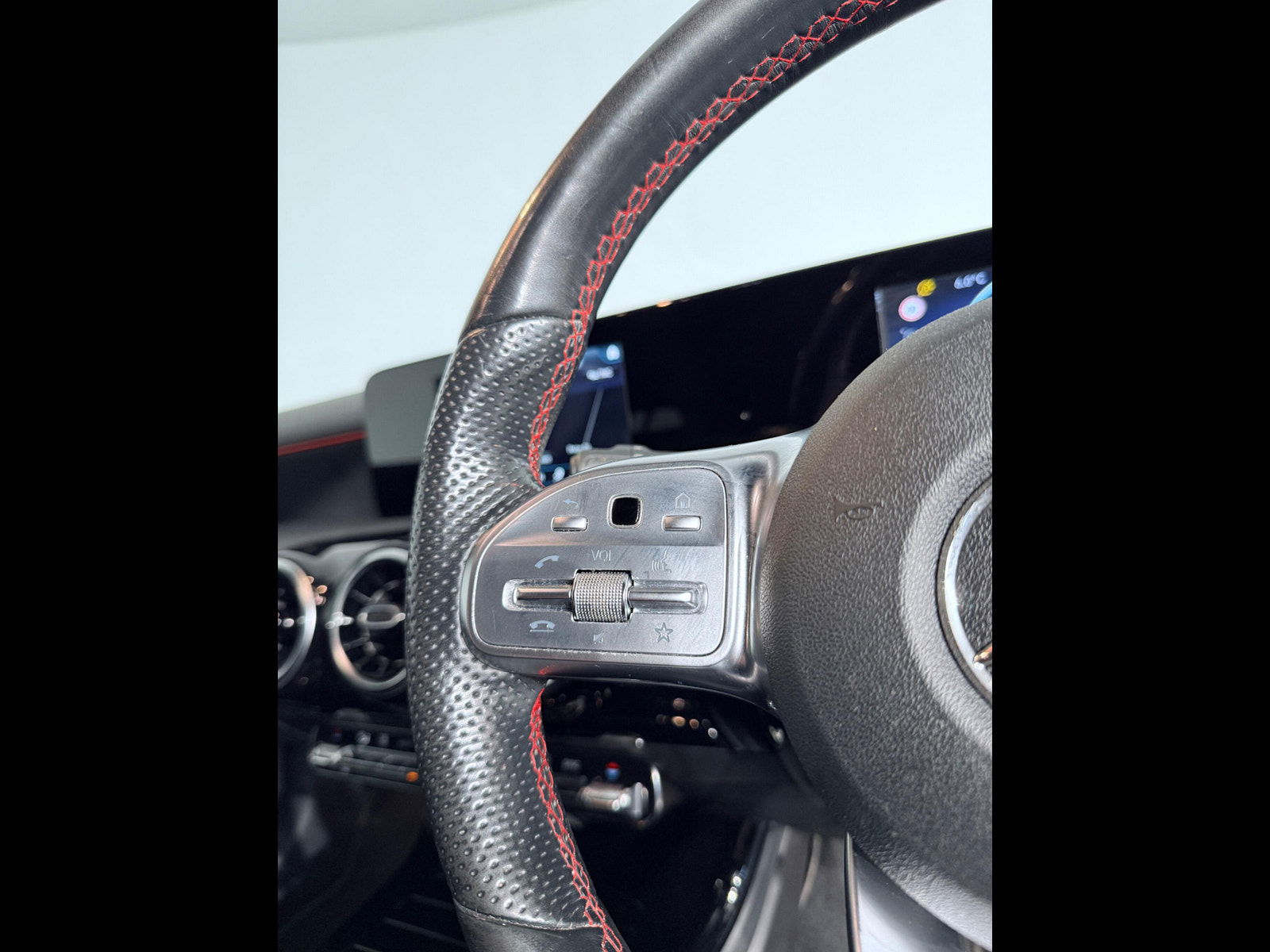 Mercedes-Benz A Class 1.5 A180d AMG Line 7G-DCT Euro 6 (s/s) 5dr 5dr Automatic 2019