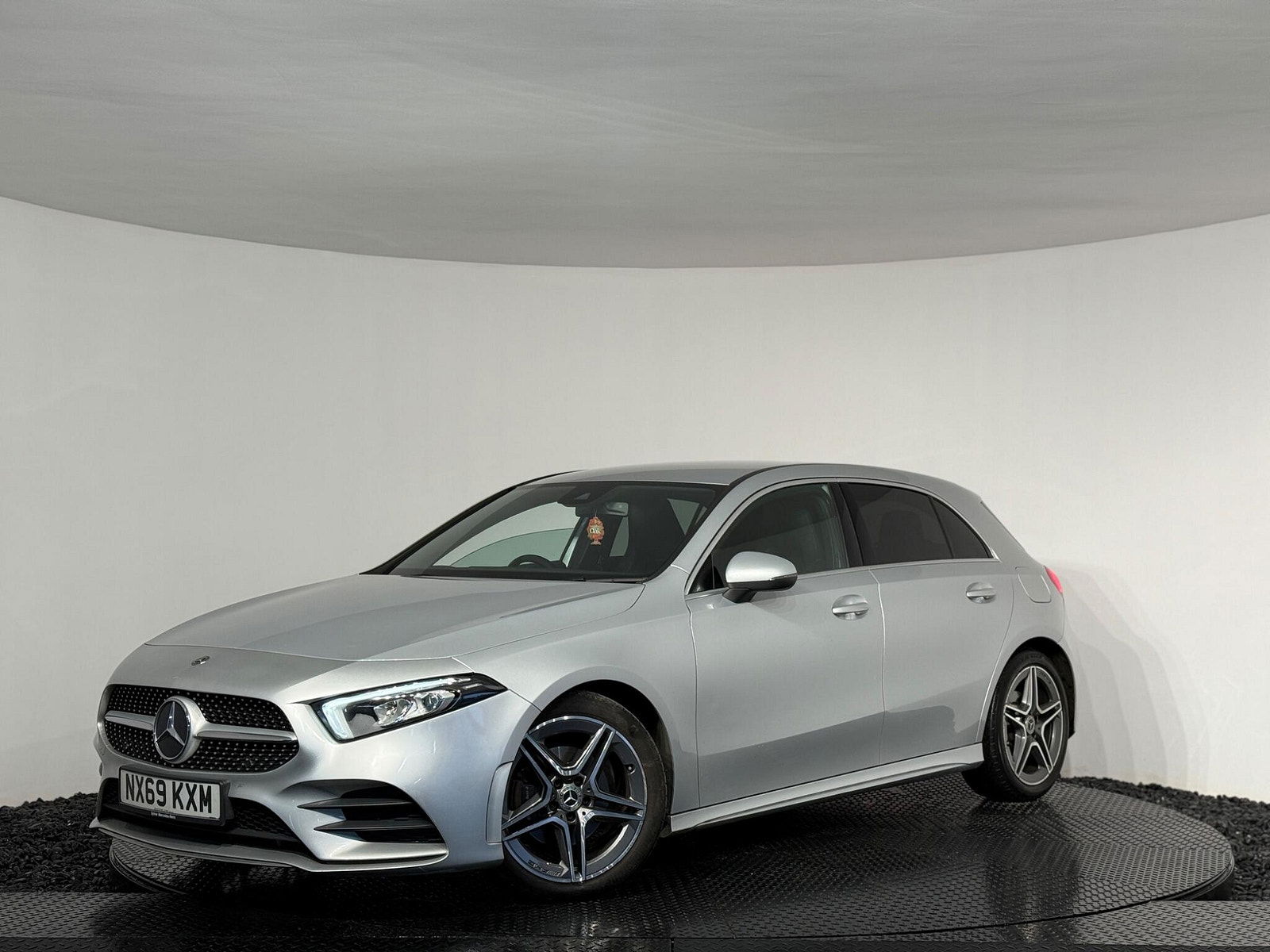 Mercedes-Benz A Class 1.5 A180d AMG Line 7G-DCT Euro 6 (s/s) 5dr 5dr Automatic 2019