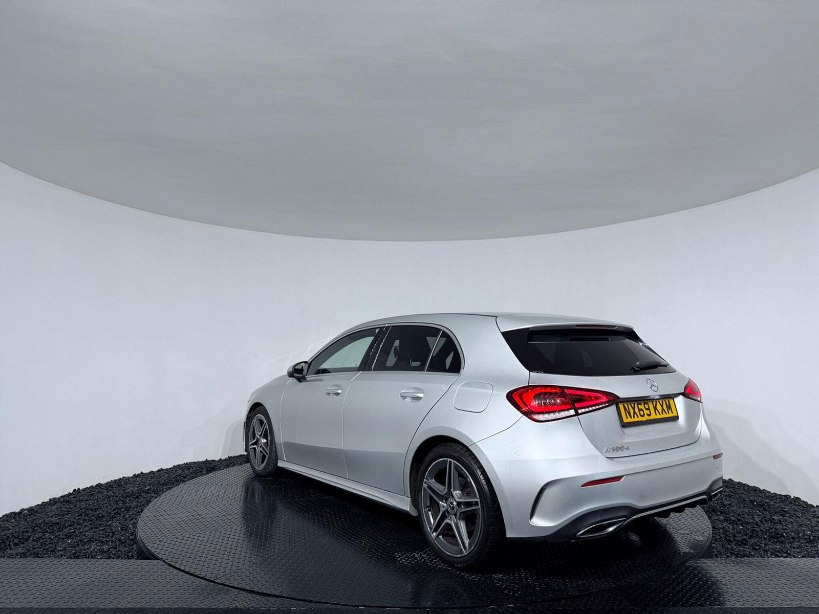 Mercedes-Benz A Class 1.5 A180d AMG Line 7G-DCT Euro 6 (s/s) 5dr 5dr Automatic 2019