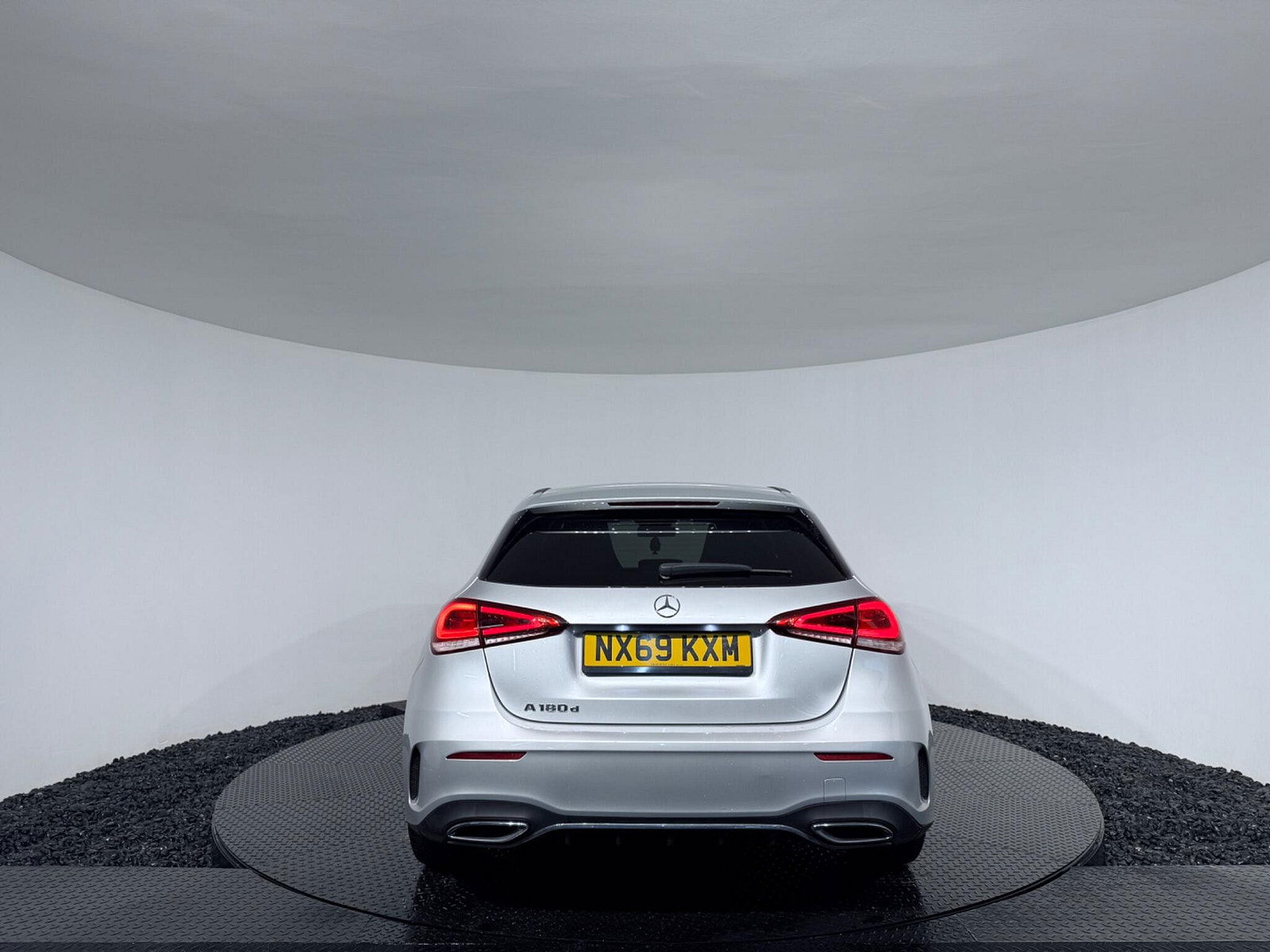 Mercedes-Benz A Class 1.5 A180d AMG Line 7G-DCT Euro 6 (s/s) 5dr 5dr Automatic 2019