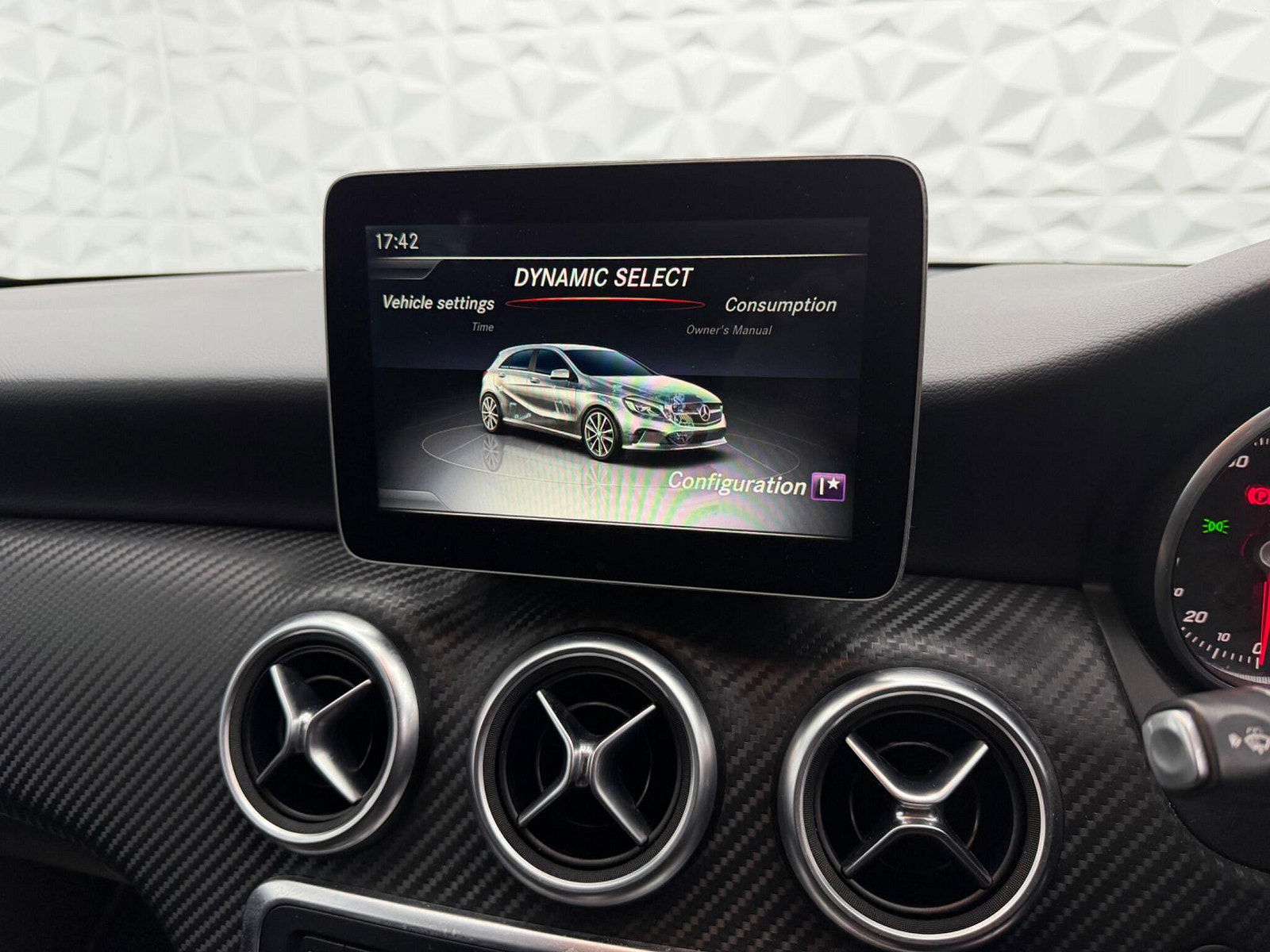 Mercedes-Benz A Class 2.1 A200d AMG Line 7G-DCT Euro 6 (s/s) 5dr 5dr Automatic 2016