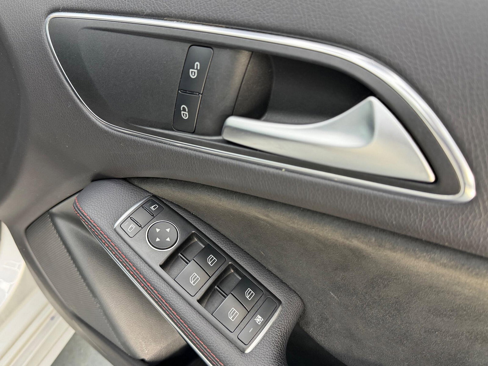 Mercedes-Benz A Class 2.1 A200d AMG Line Euro 6 (s/s) 5dr 5dr Manual 2017