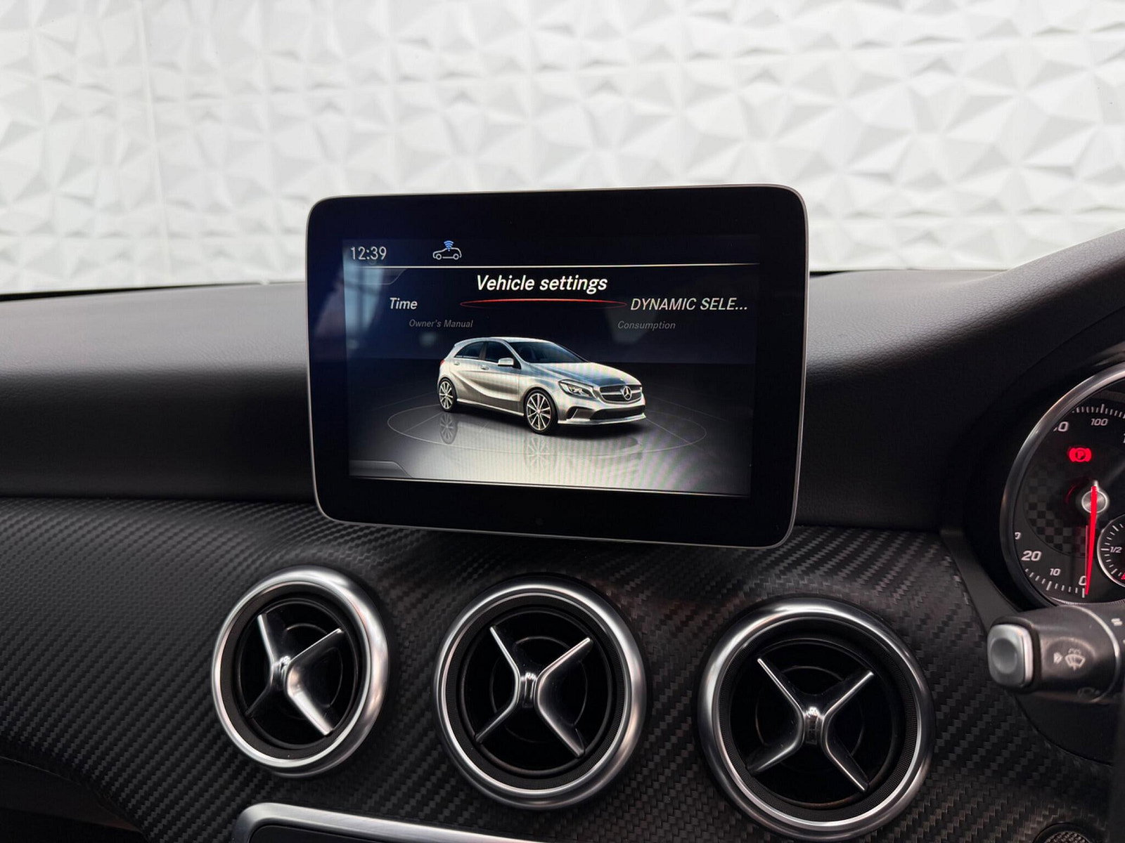 Mercedes-Benz A Class 2.1 A200d AMG Line Euro 6 (s/s) 5dr 5dr Manual 2017