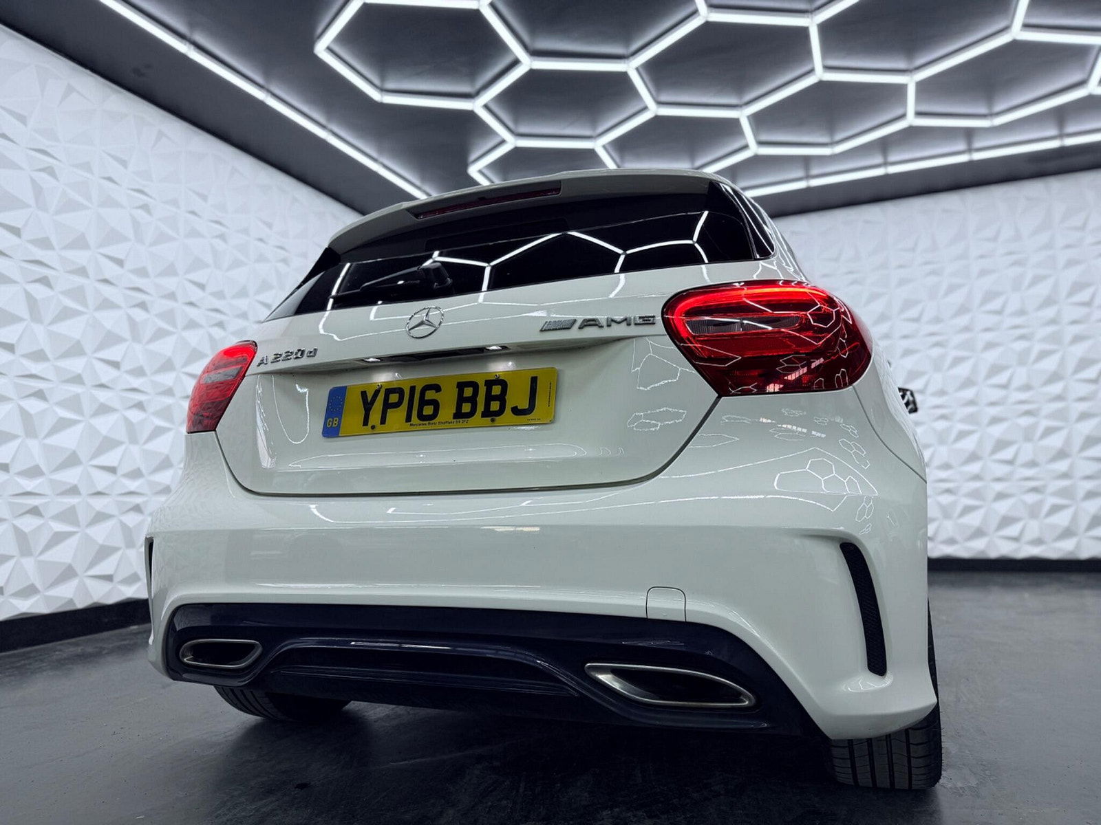 Mercedes-Benz A Class 2.1 A220d AMG Line 7G-DCT Euro 6 (s/s) 5dr 5dr Automatic 2016