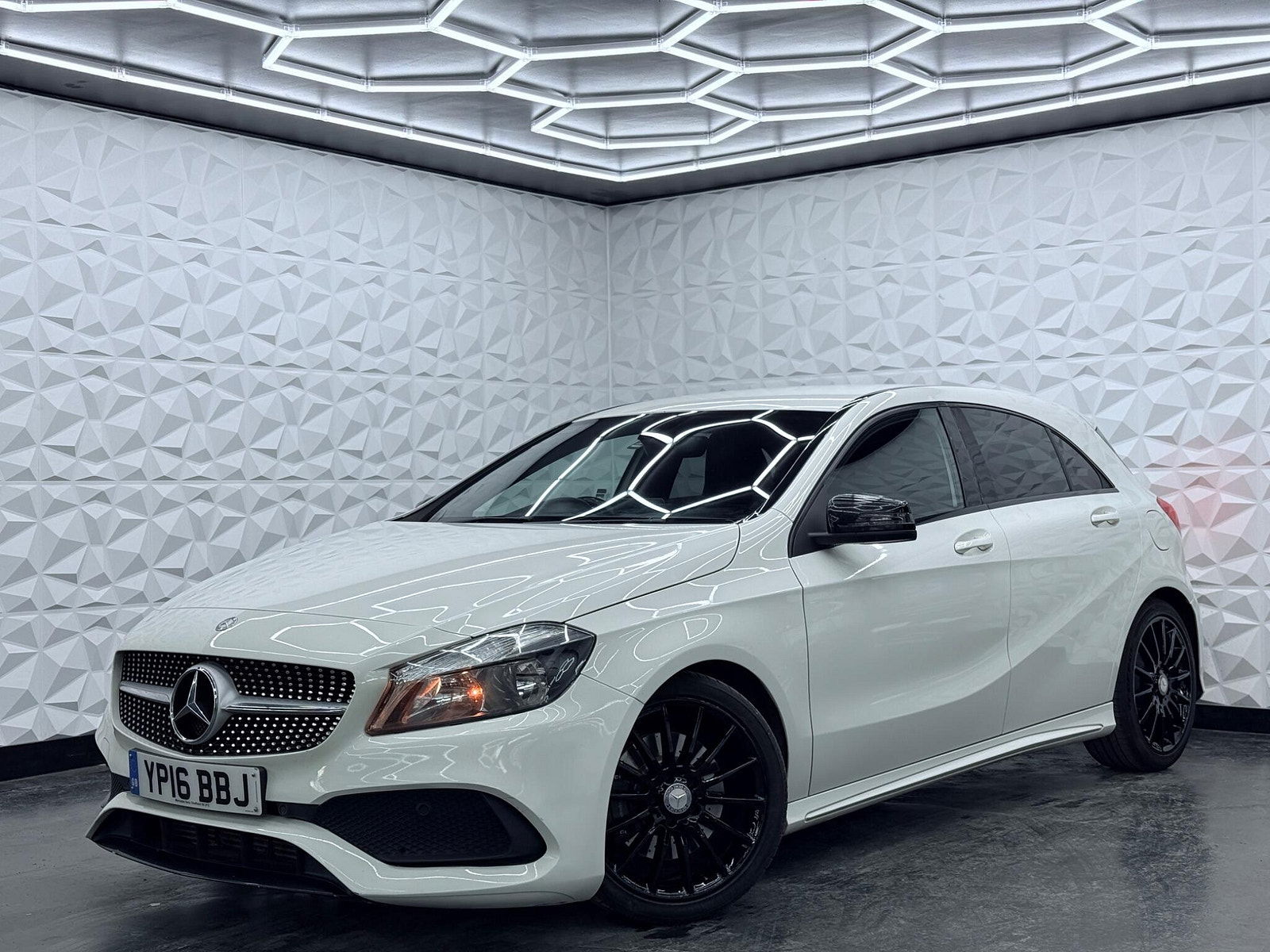 Mercedes-Benz A Class 2.1 A220d AMG Line 7G-DCT Euro 6 (s/s) 5dr 5dr Automatic 2016