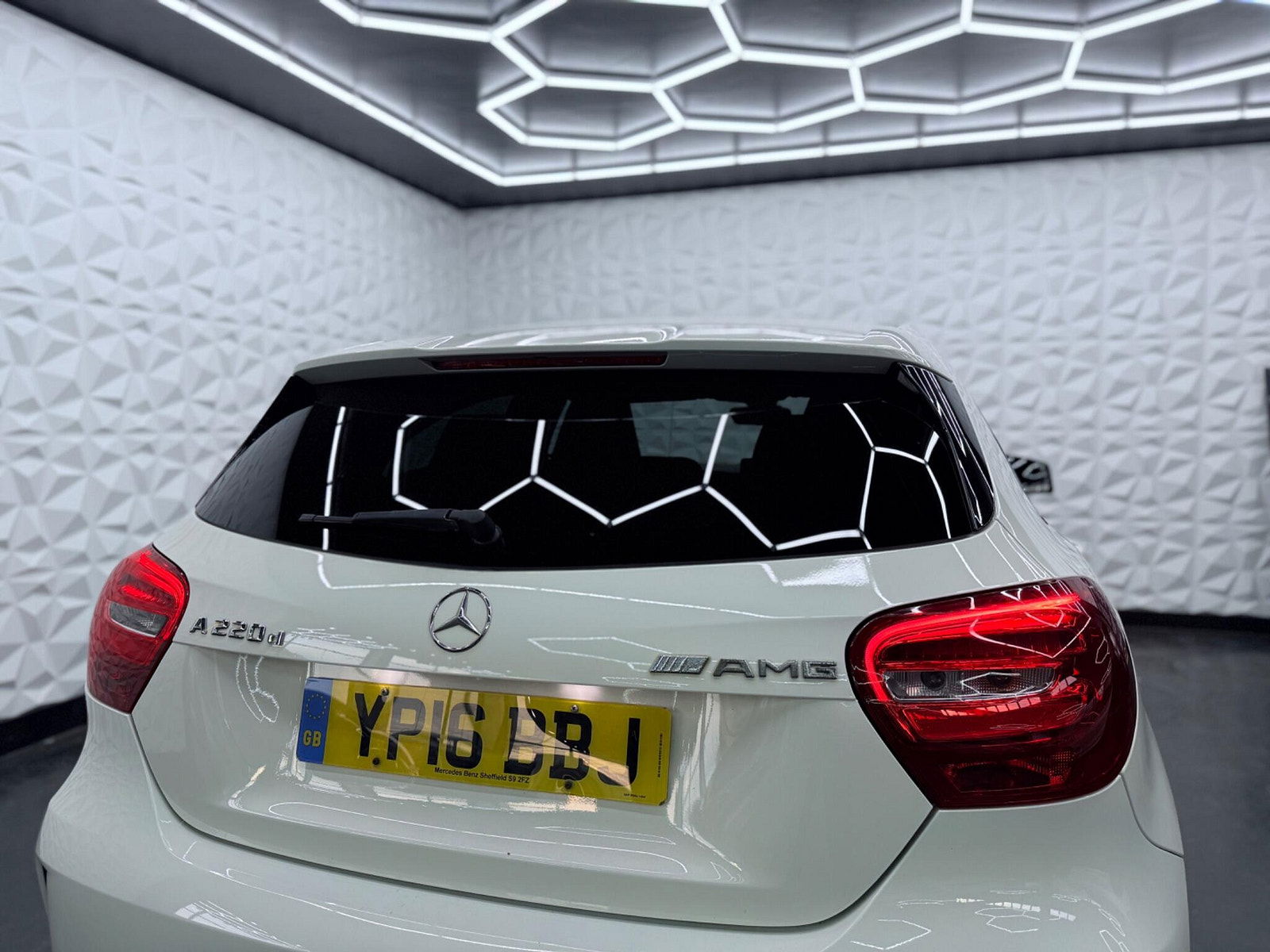 Mercedes-Benz A Class 2.1 A220d AMG Line 7G-DCT Euro 6 (s/s) 5dr 5dr Automatic 2016