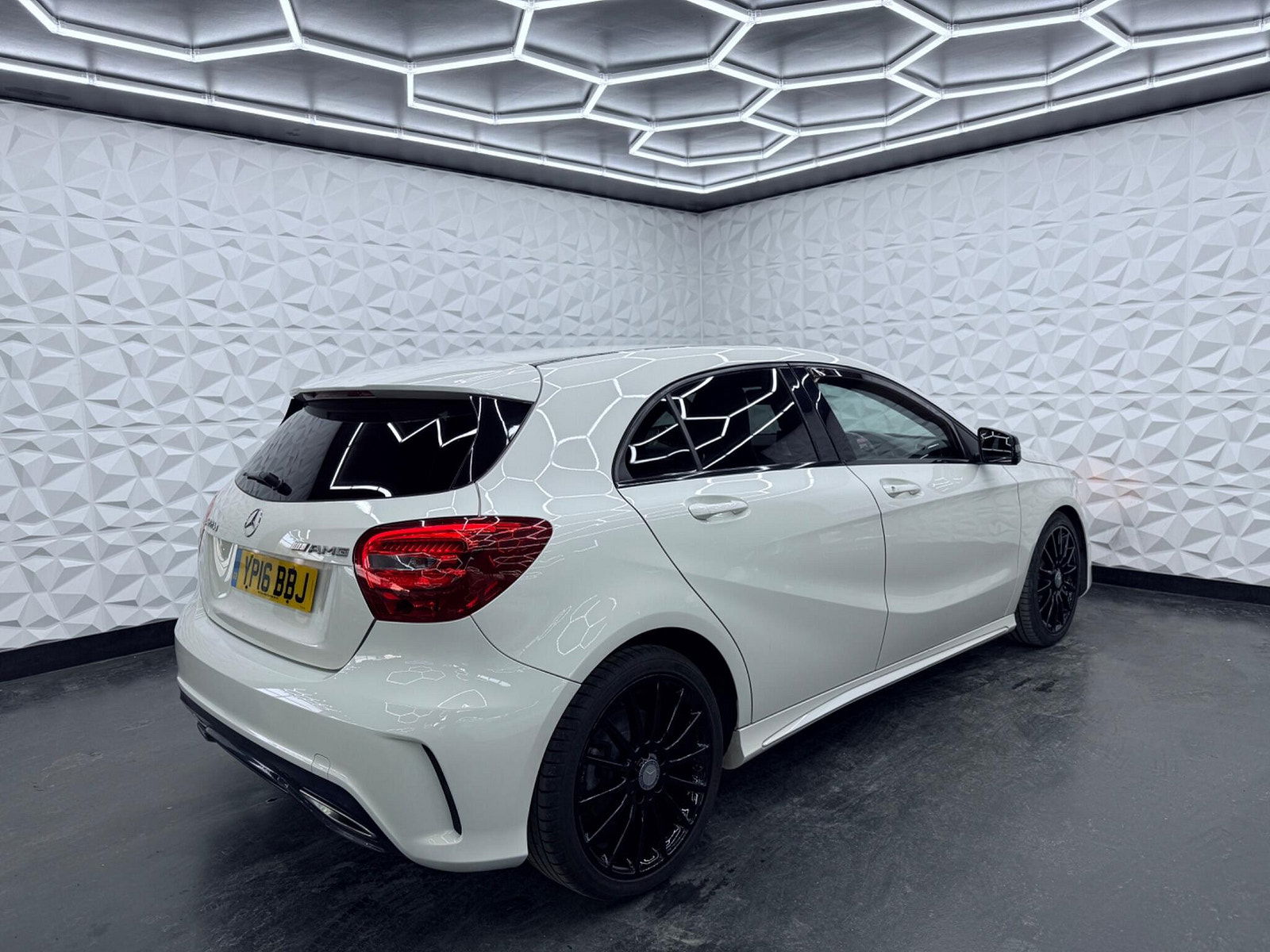 Mercedes-Benz A Class 2.1 A220d AMG Line 7G-DCT Euro 6 (s/s) 5dr 5dr Automatic 2016