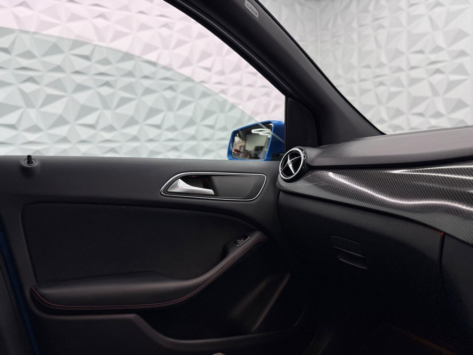 Mercedes-Benz B Class 1.5 B180d AMG Line 7G-DCT Euro 6 (s/s) 5dr 5dr Automatic 2017