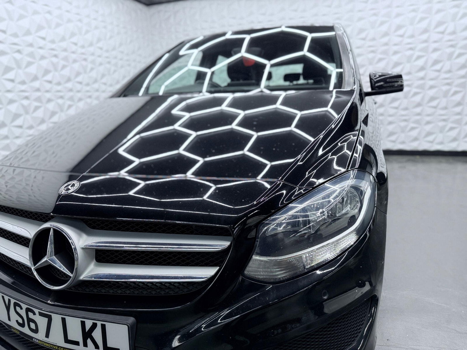 Mercedes-Benz B Class 2.1 B200d AMG Line (Executive) Euro 6 (s/s) 5dr 5dr Manual 2017