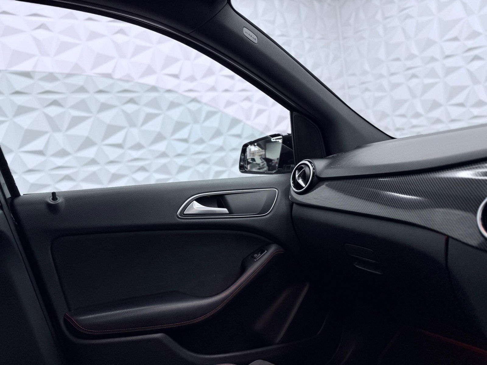 Mercedes-Benz B Class 2.1 B200d AMG Line (Executive) Euro 6 (s/s) 5dr 5dr Manual 2017