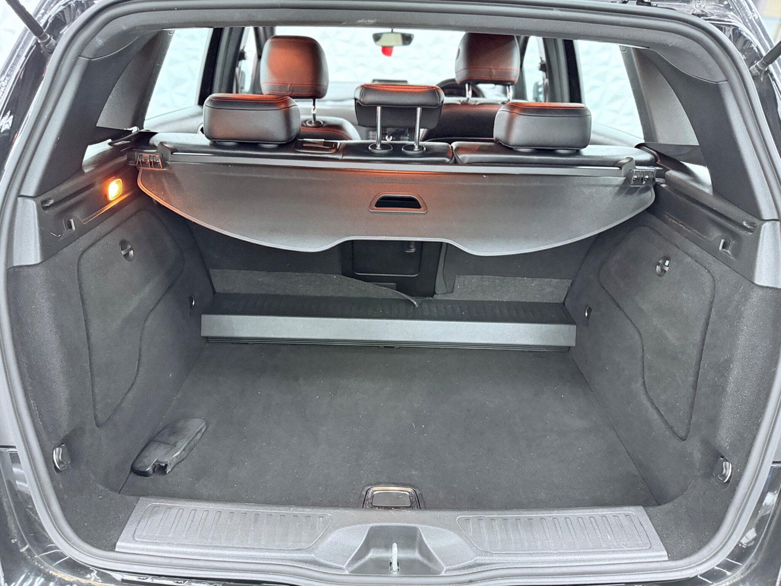 Mercedes-Benz B Class 2.1 B200d AMG Line (Executive) Euro 6 (s/s) 5dr 5dr Manual 2017