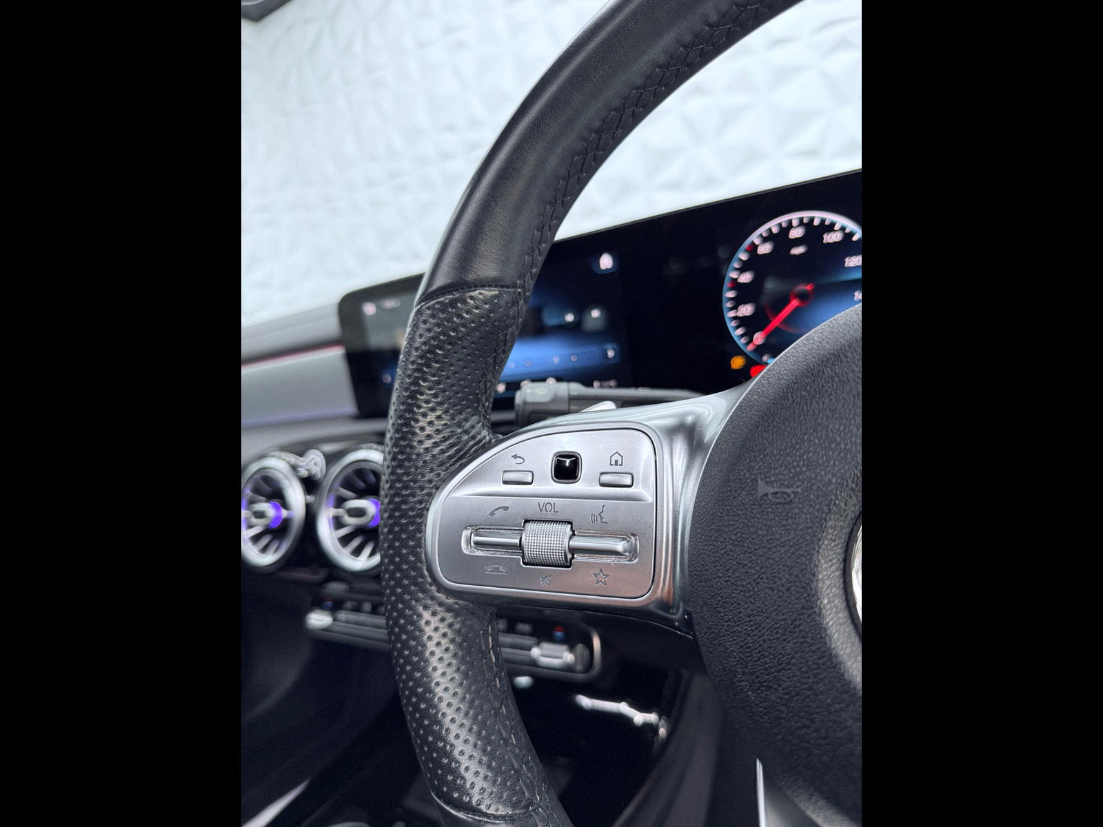 Mercedes-Benz CLA 2.0 CLA220d AMG Line (Premium Plus 2) Coupe 8G-DCT Euro 6 (s/s) 4dr 4dr Automatic 2021