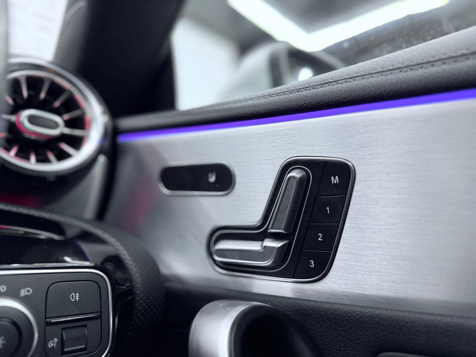 Mercedes-Benz CLA 2.0 CLA220d AMG Line (Premium Plus 2) Coupe 8G-DCT Euro 6 (s/s) 4dr 4dr Automatic 2021