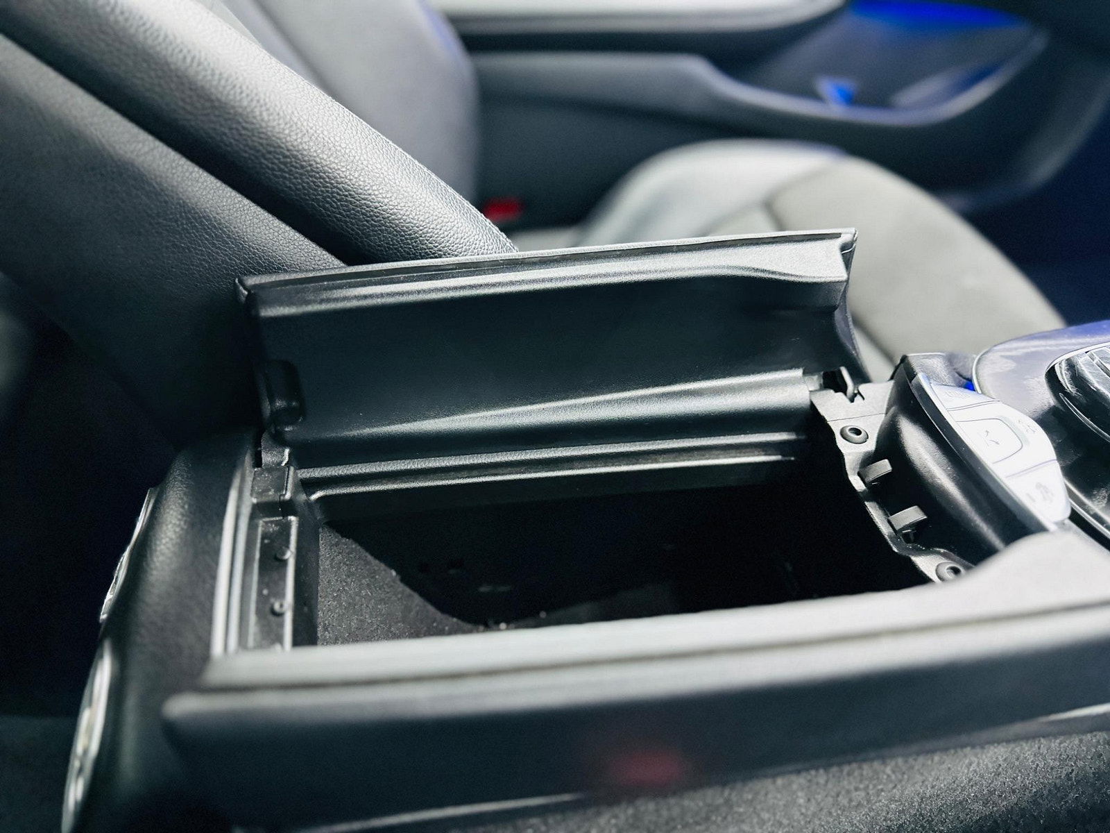 Mercedes-Benz E Class 2.0 E220d AMG Line (Premium) Cabriolet G-Tronic+ Euro 6 (s/s) 2dr 2dr Automatic 2020