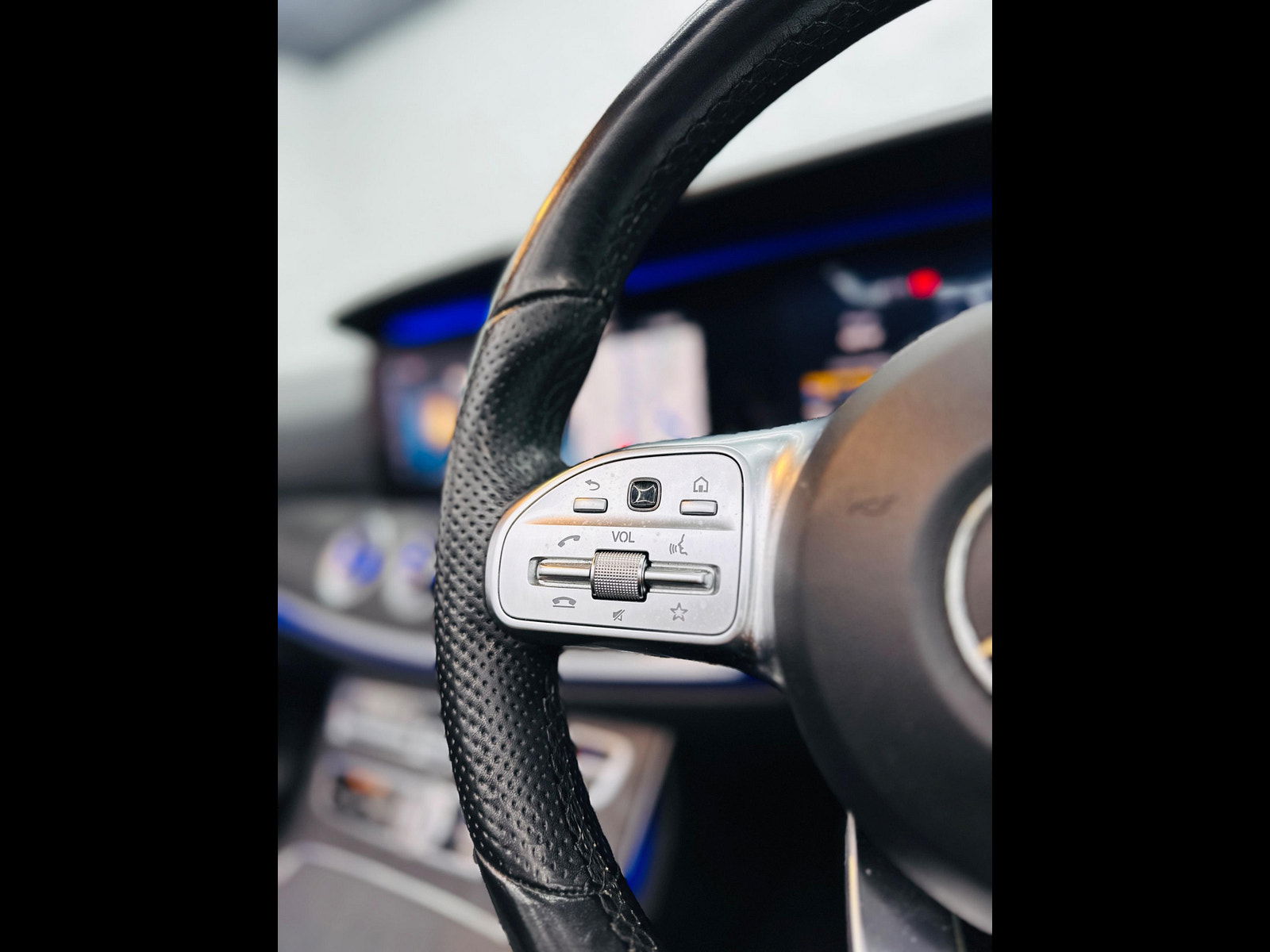 Mercedes-Benz E Class 2.0 E220d AMG Line (Premium) Cabriolet G-Tronic+ Euro 6 (s/s) 2dr 2dr Automatic 2020