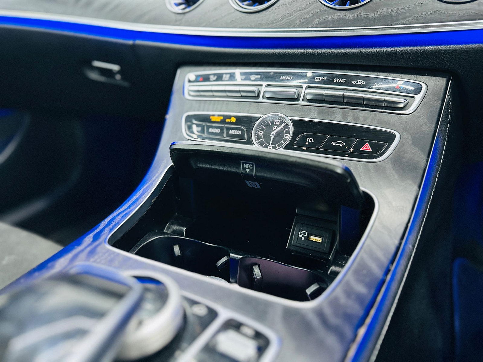 Mercedes-Benz E Class 2.0 E220d AMG Line (Premium) Cabriolet G-Tronic+ Euro 6 (s/s) 2dr 2dr Automatic 2020