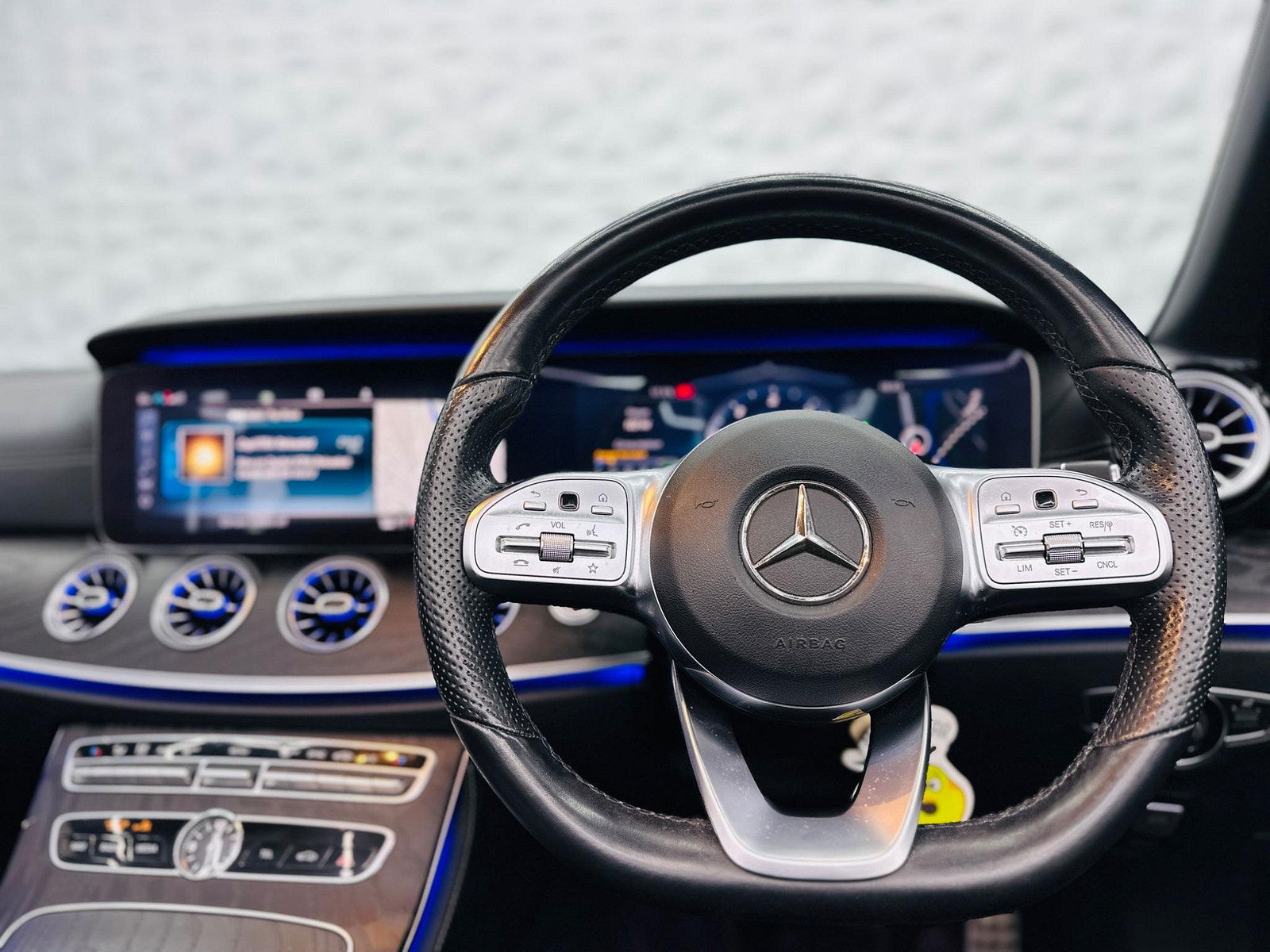 Mercedes-Benz E Class 2.0 E220d AMG Line (Premium) Cabriolet G-Tronic+ Euro 6 (s/s) 2dr 2dr Automatic 2020