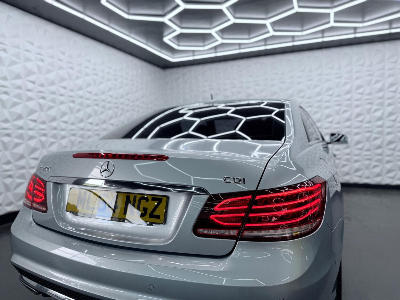 Mercedes-Benz E Class 2.1 E250 CDI AMG Sport G-Tronic+ Euro 5 (s/s) 2dr 2dr Automatic 2014