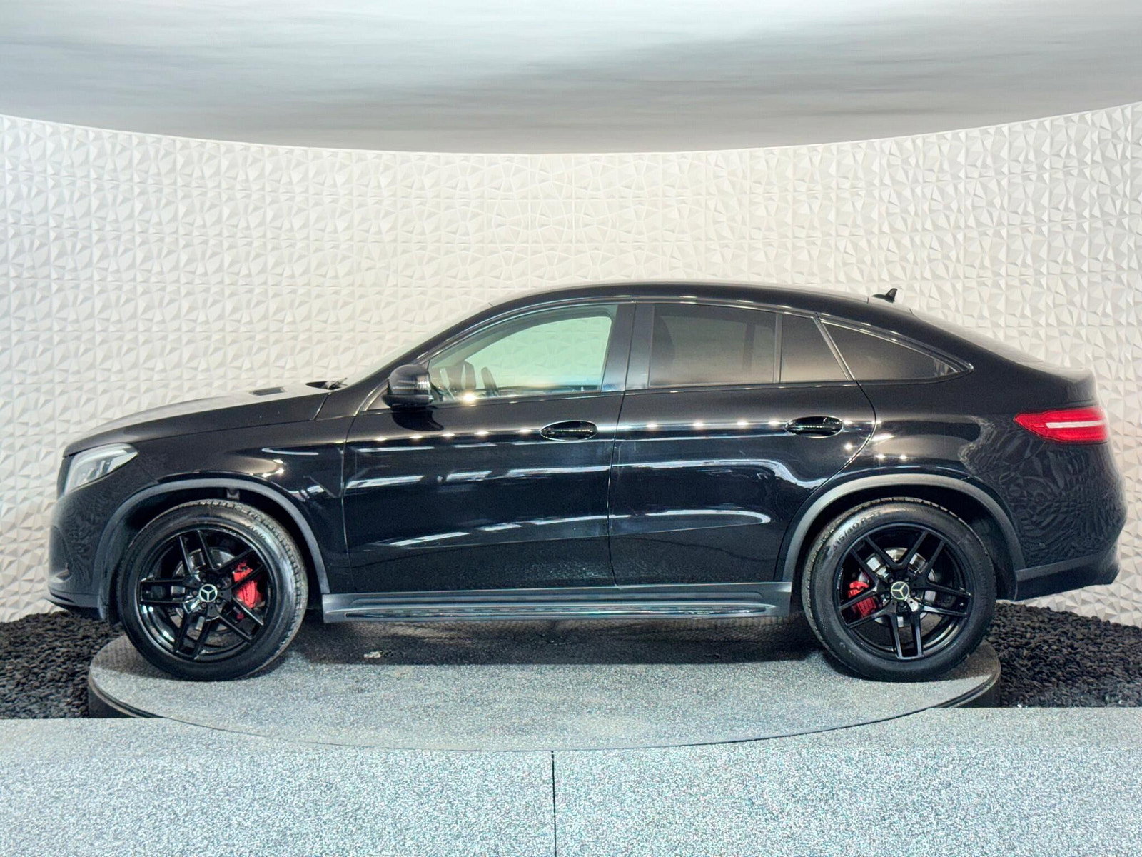 Mercedes-Benz GLE 3.0 GLE350d V6 AMG Line Coupe G-Tronic 4MATIC Euro 6 (s/s) 5dr 5dr Automatic 2016