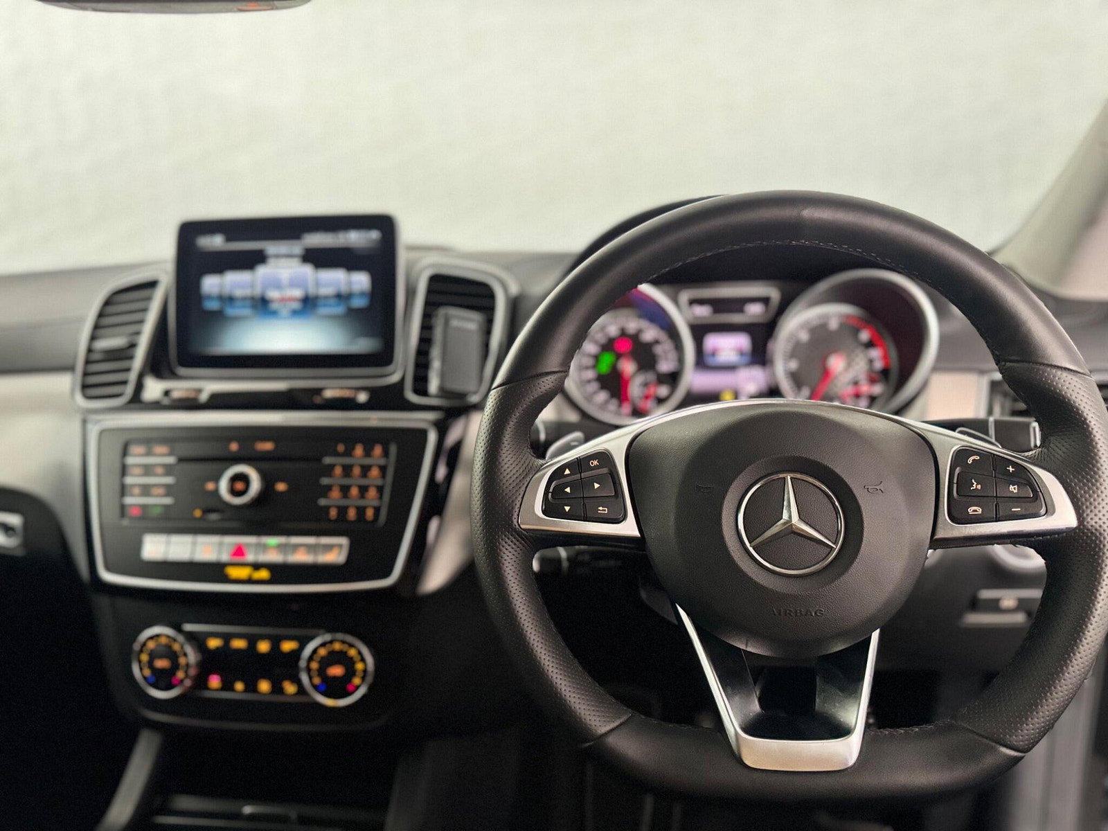 Mercedes-Benz GLE 3.0 GLE350d V6 AMG Line Coupe G-Tronic 4MATIC Euro 6 (s/s) 5dr 5dr Automatic 2016