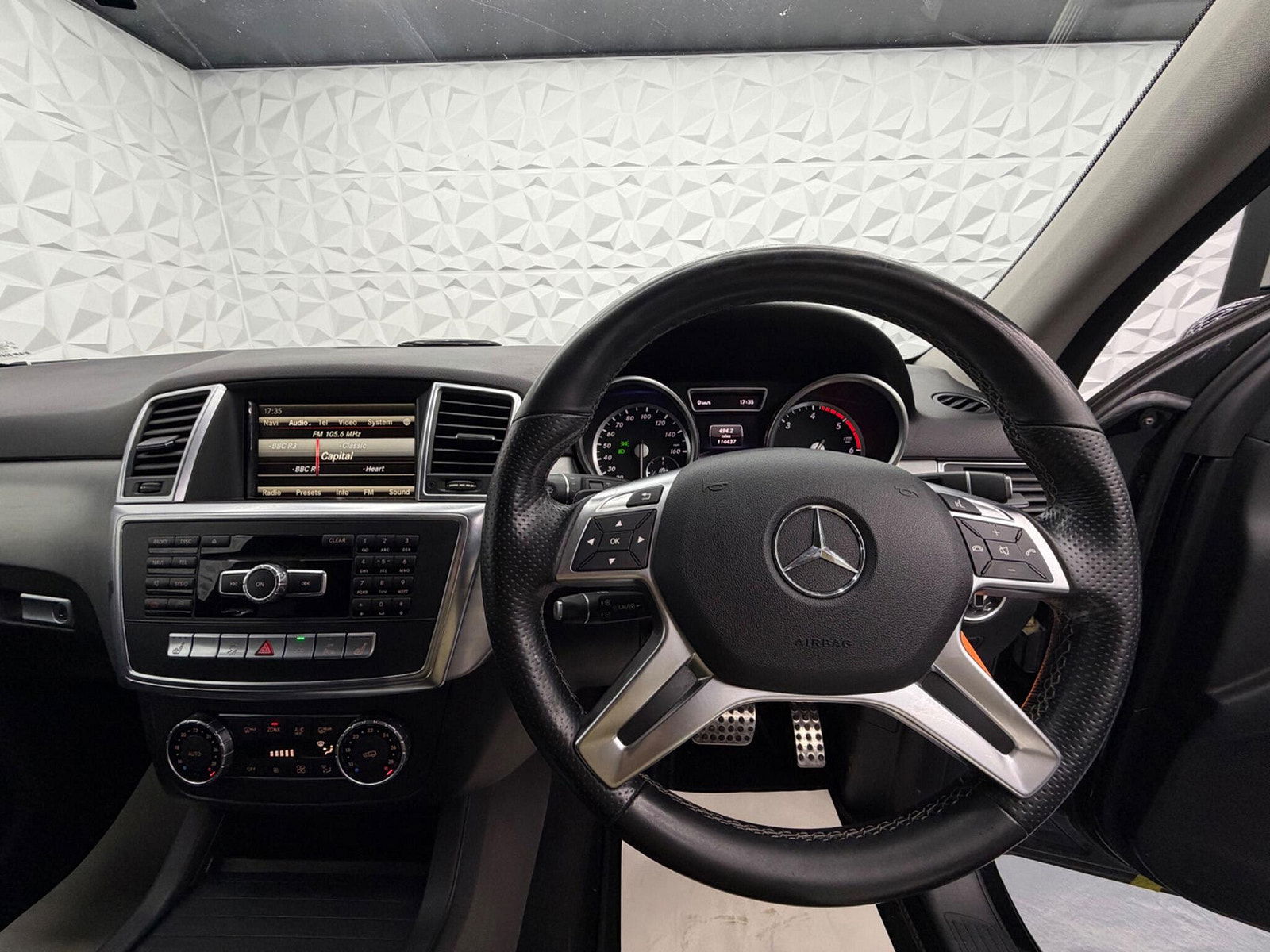 Mercedes-Benz M Class 2.1 ML250 BlueTEC AMG Sport G-Tronic 4WD Euro 6 (s/s) 5dr 5dr Automatic 2014