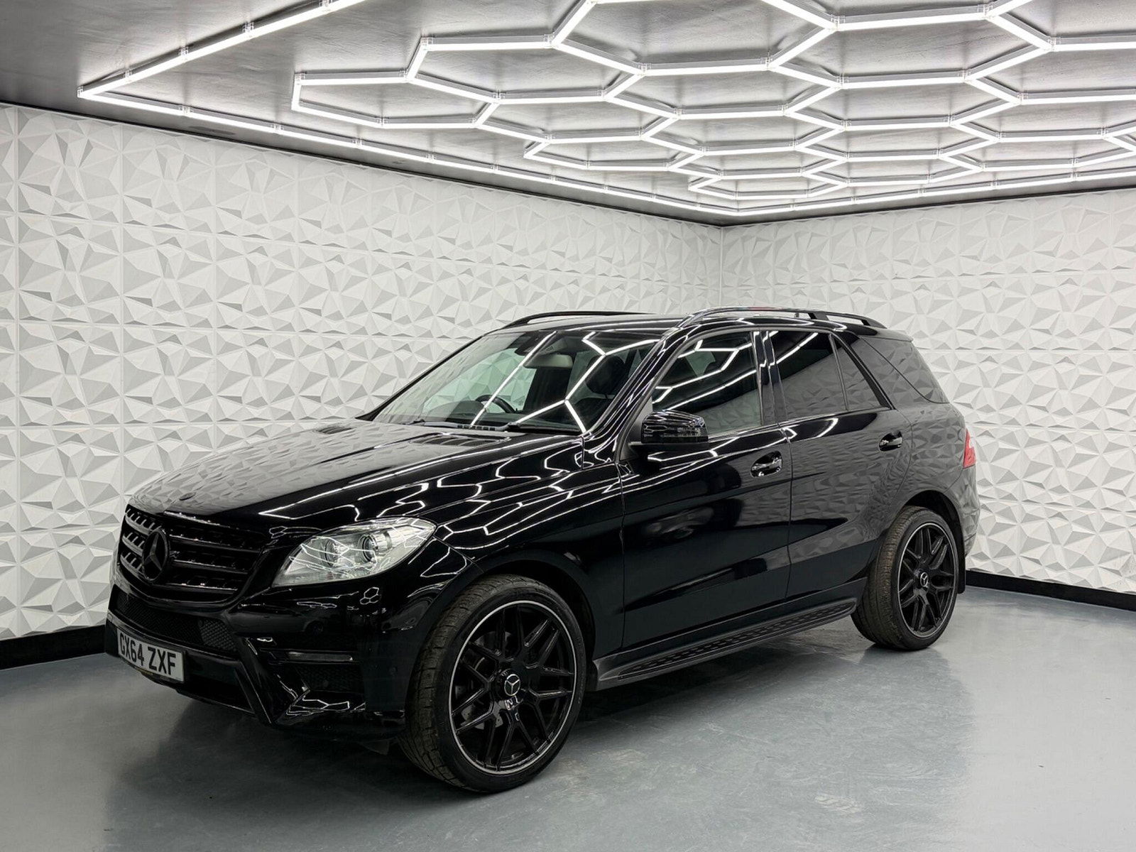 Mercedes-Benz M Class 2.1 ML250 BlueTEC AMG Sport G-Tronic 4WD Euro 6 (s/s) 5dr 5dr Automatic 2014