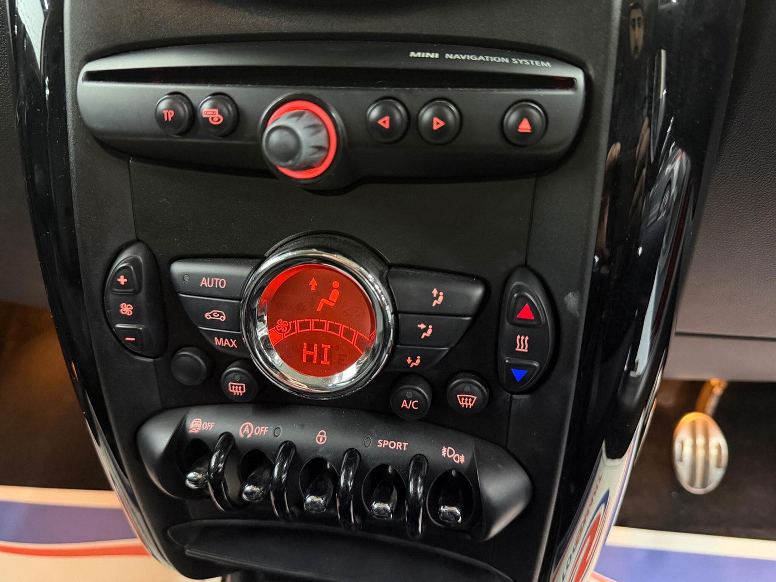 MINI Countryman 2.0 Cooper SD Euro 5 (s/s) 5dr 5dr Manual 2013