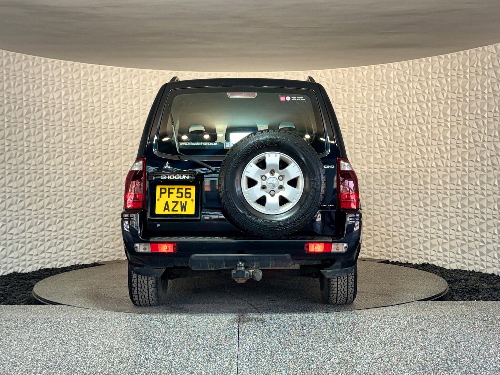 Mitsubishi Shogun 3.2 DI-D Equippe 3dr 3dr Manual 2007