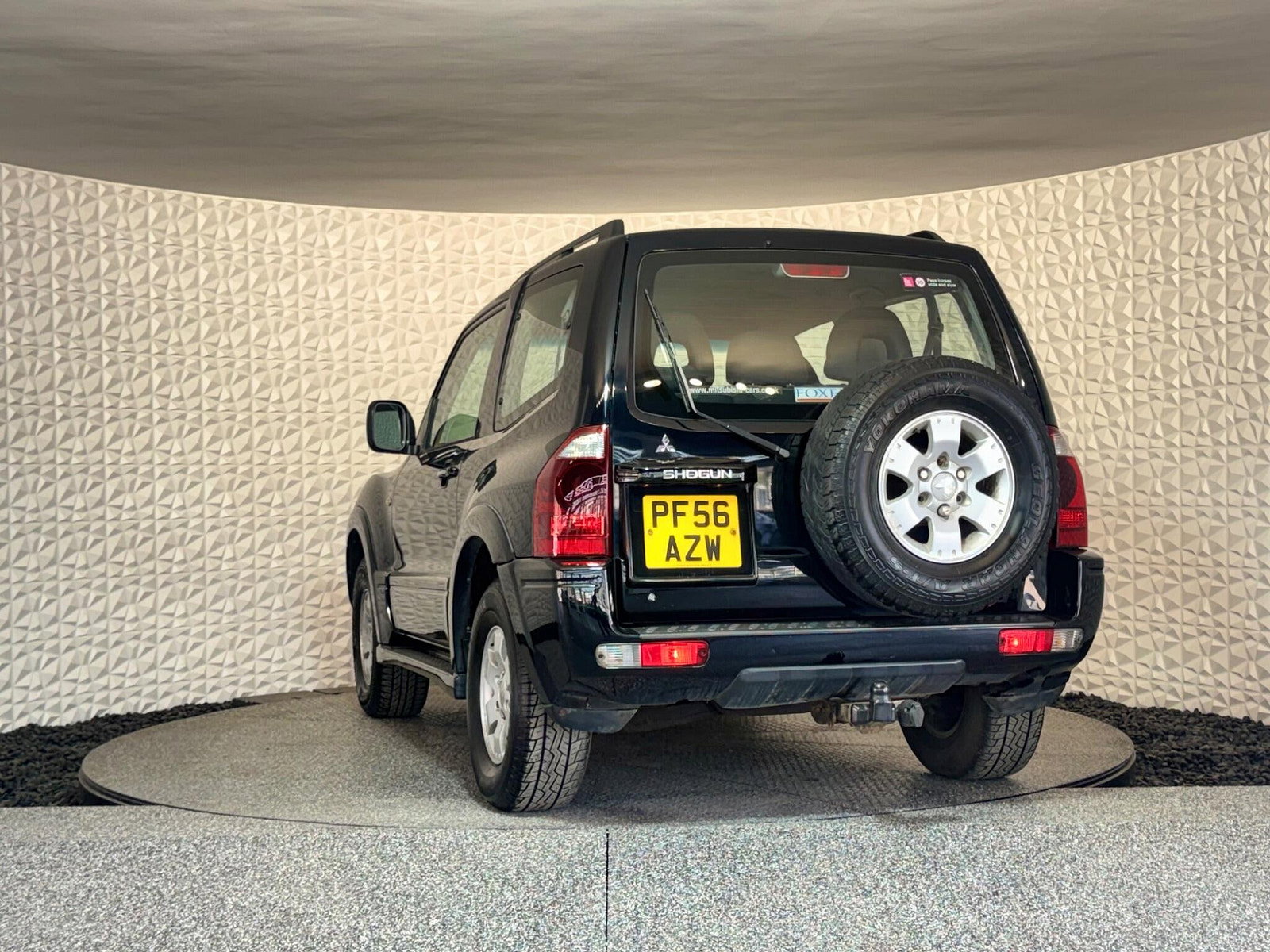 Mitsubishi Shogun 3.2 DI-D Equippe 3dr 3dr Manual 2007