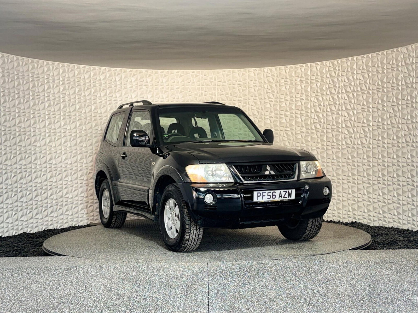 Mitsubishi Shogun 3.2 DI-D Equippe 3dr 3dr Manual 2007