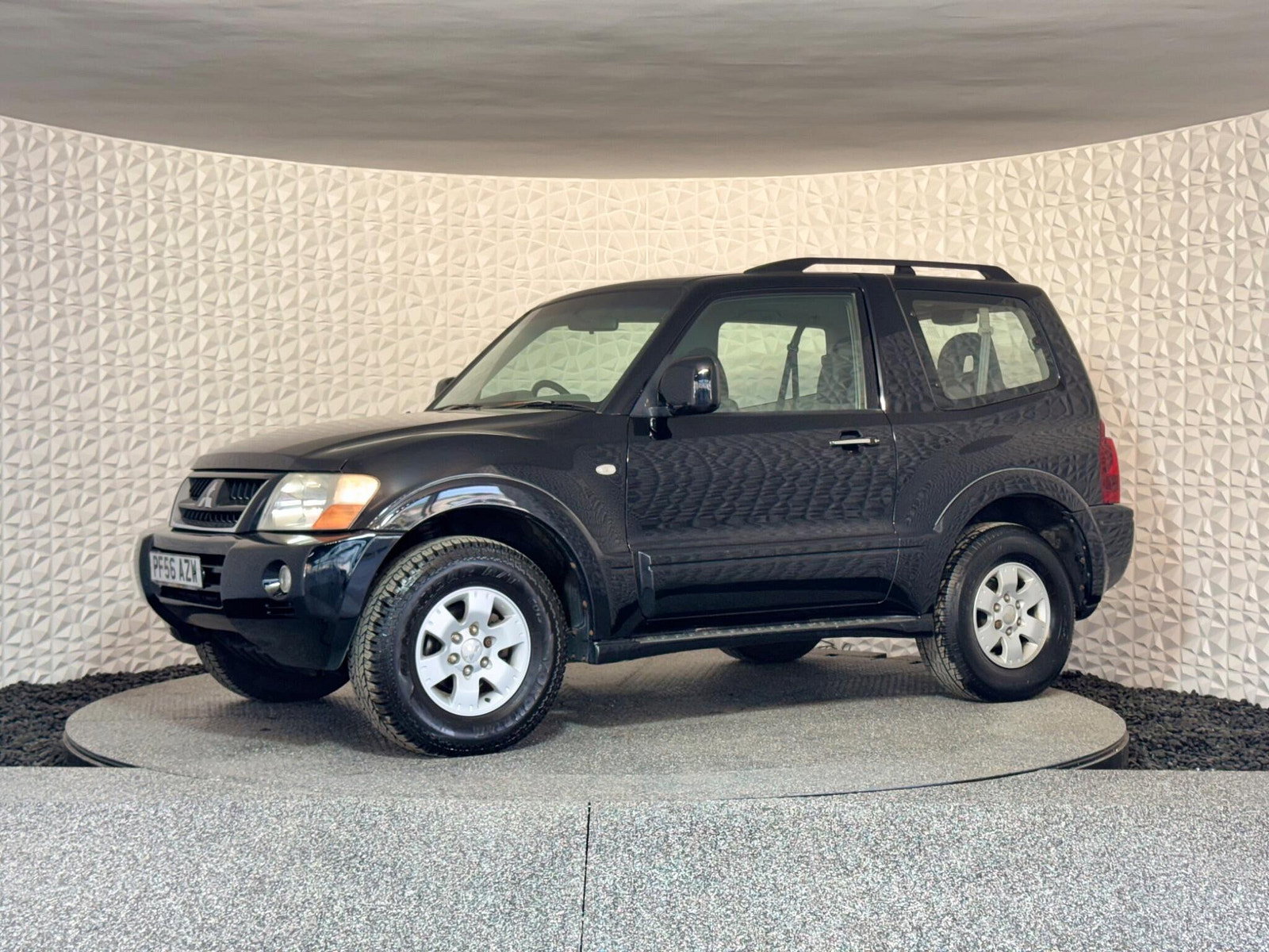 Mitsubishi Shogun 3.2 DI-D Equippe 3dr 3dr Manual 2007