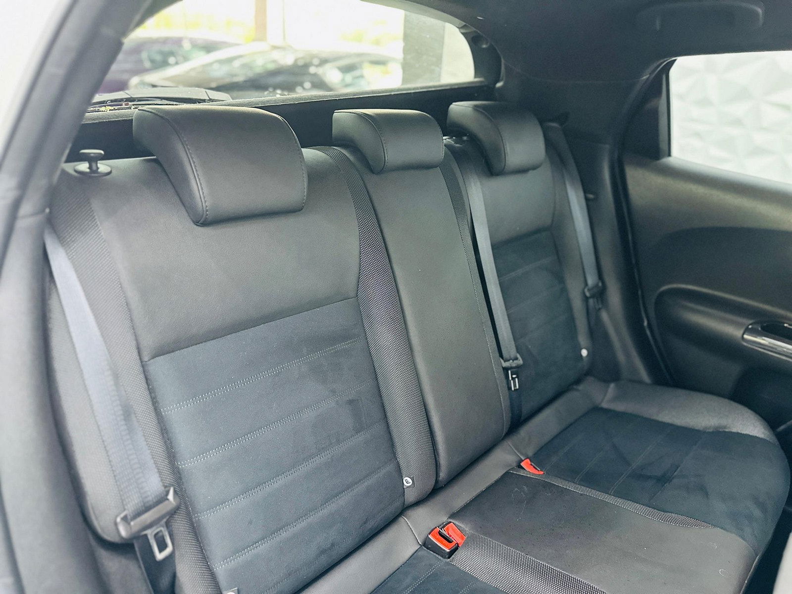 Nissan Juke 1.5 dCi N-Connecta Euro 6 (s/s) 5dr 5dr Manual 2017