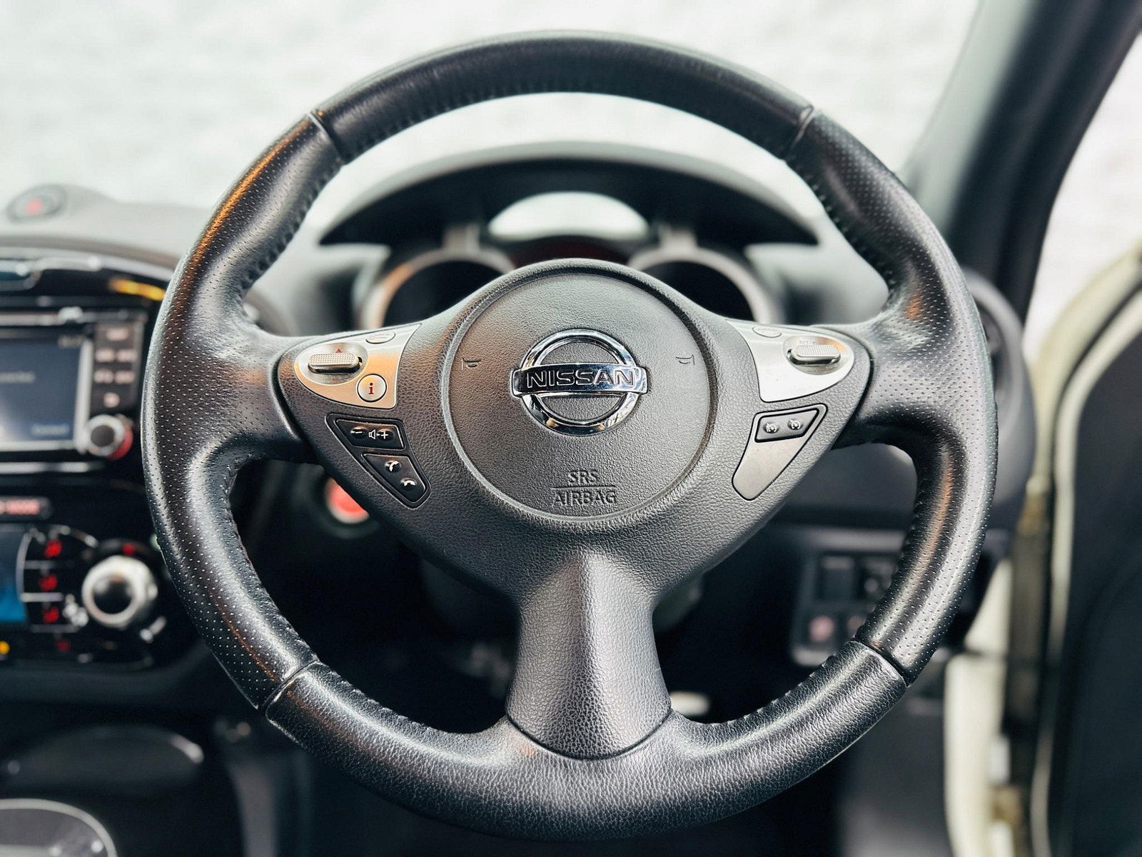 Nissan Juke 1.5 dCi N-Connecta Euro 6 (s/s) 5dr 5dr Manual 2017