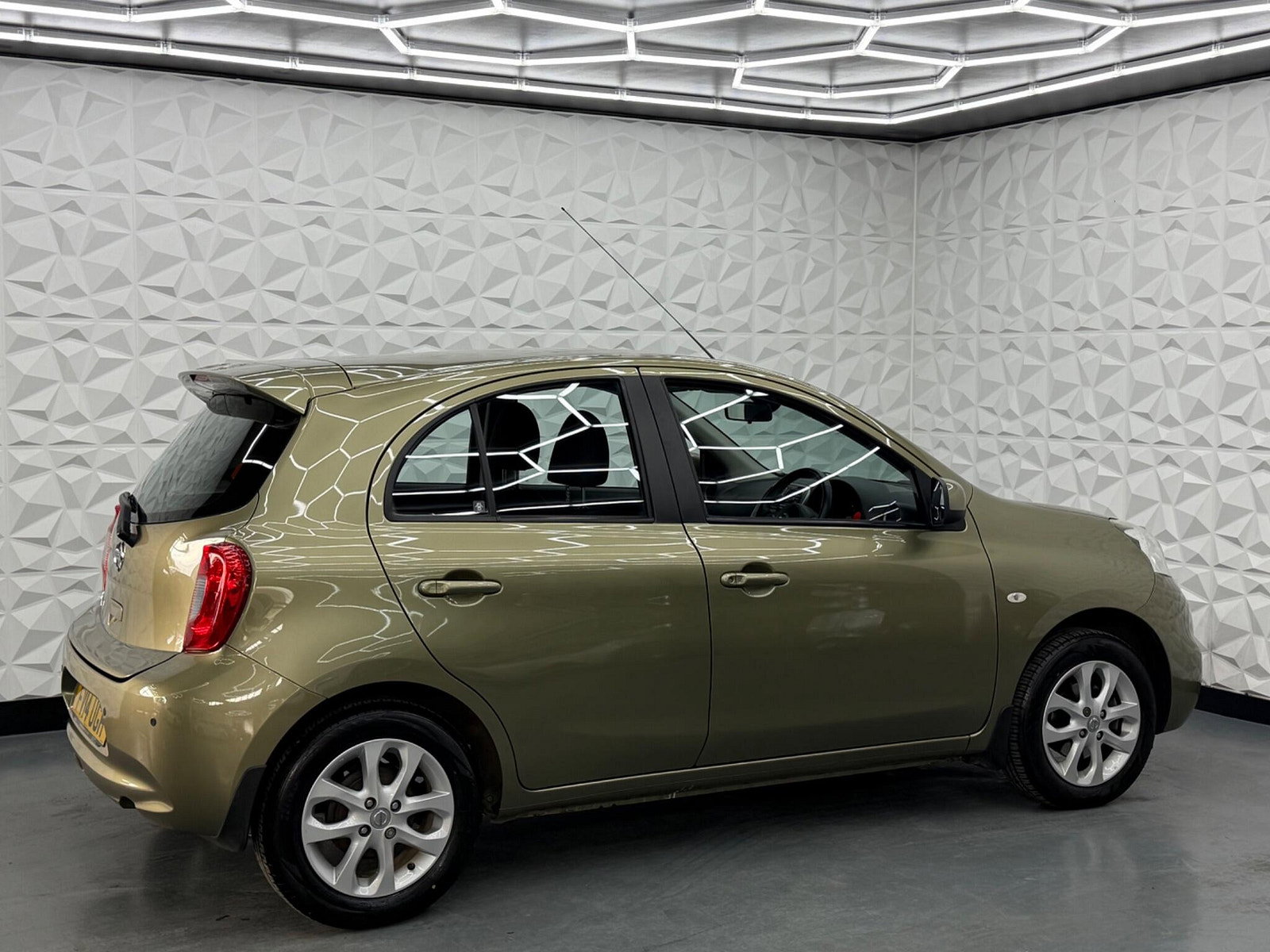 Nissan Micra 1.2 Acenta CVT Euro 5 5dr 5dr Automatic 2014