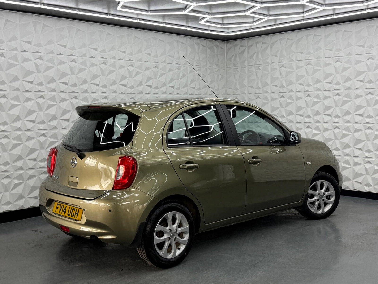 Nissan Micra 1.2 Acenta CVT Euro 5 5dr 5dr Automatic 2014