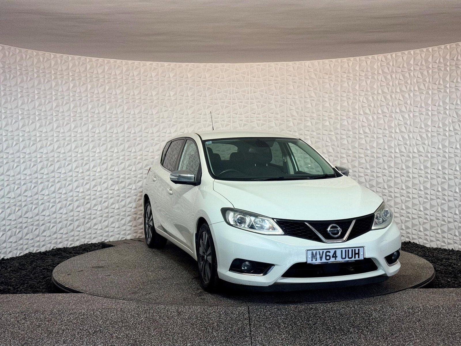 Nissan Pulsar 1.5 dCi Tekna Euro 5 (s/s) 5dr 5dr Manual 2014