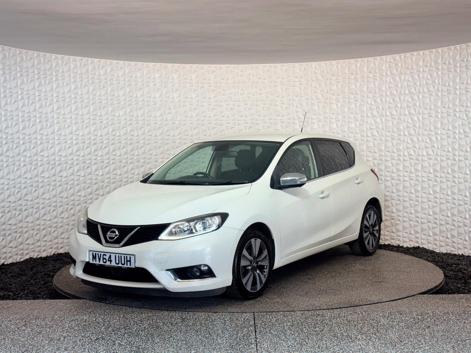 Nissan Pulsar 1.5 dCi Tekna Euro 5 (s/s) 5dr 5dr Manual 2014