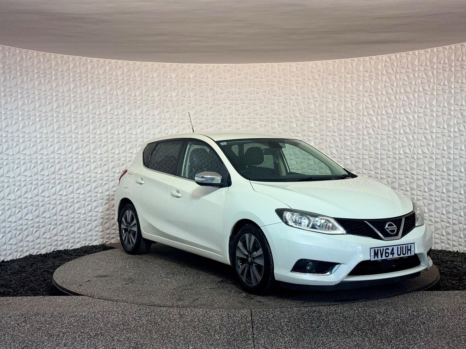 Nissan Pulsar 1.5 dCi Tekna Euro 5 (s/s) 5dr 5dr Manual 2014