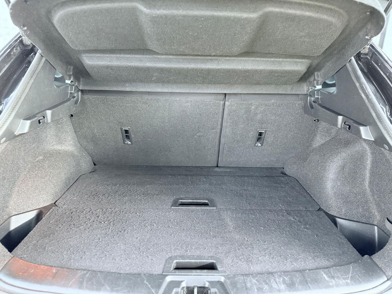 Nissan Qashqai 1.5 dCi N-Connecta Euro 6 (s/s) 5dr 5dr Manual 2017