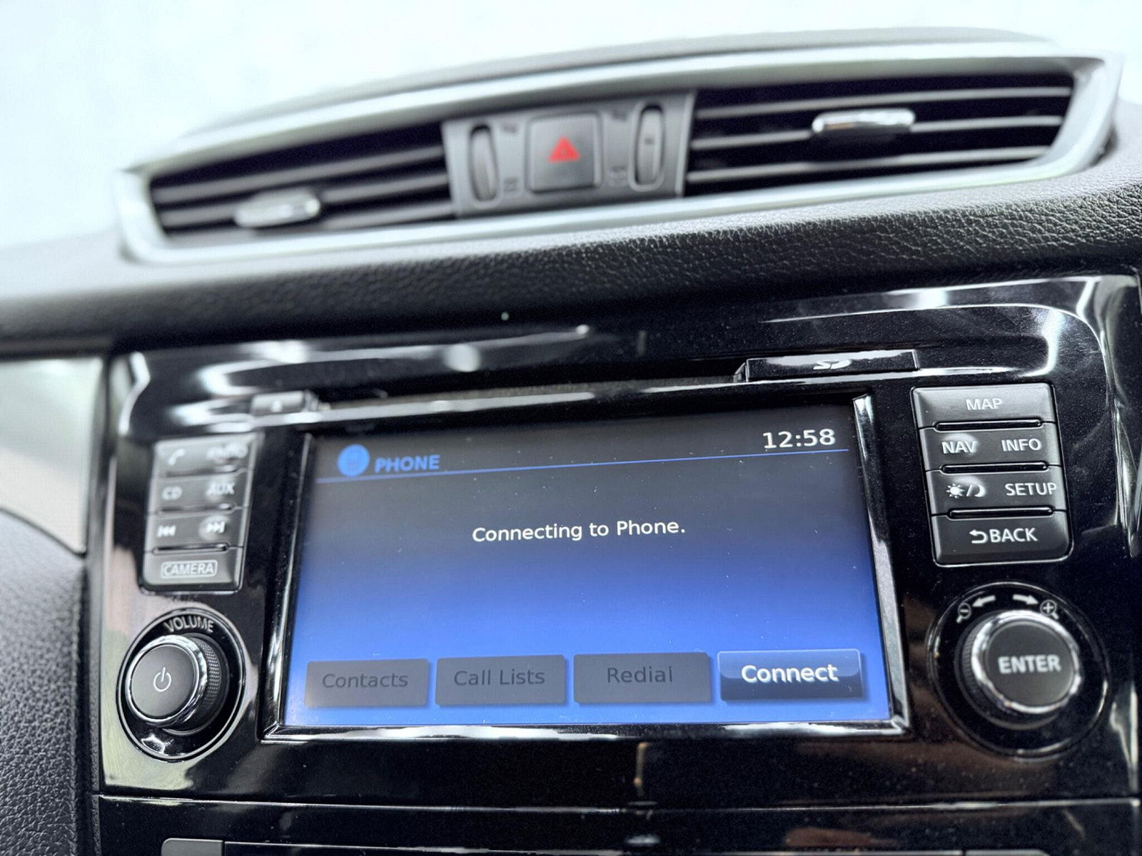 Nissan Qashqai 1.5 dCi N-Connecta Euro 6 (s/s) 5dr 5dr Manual 2017