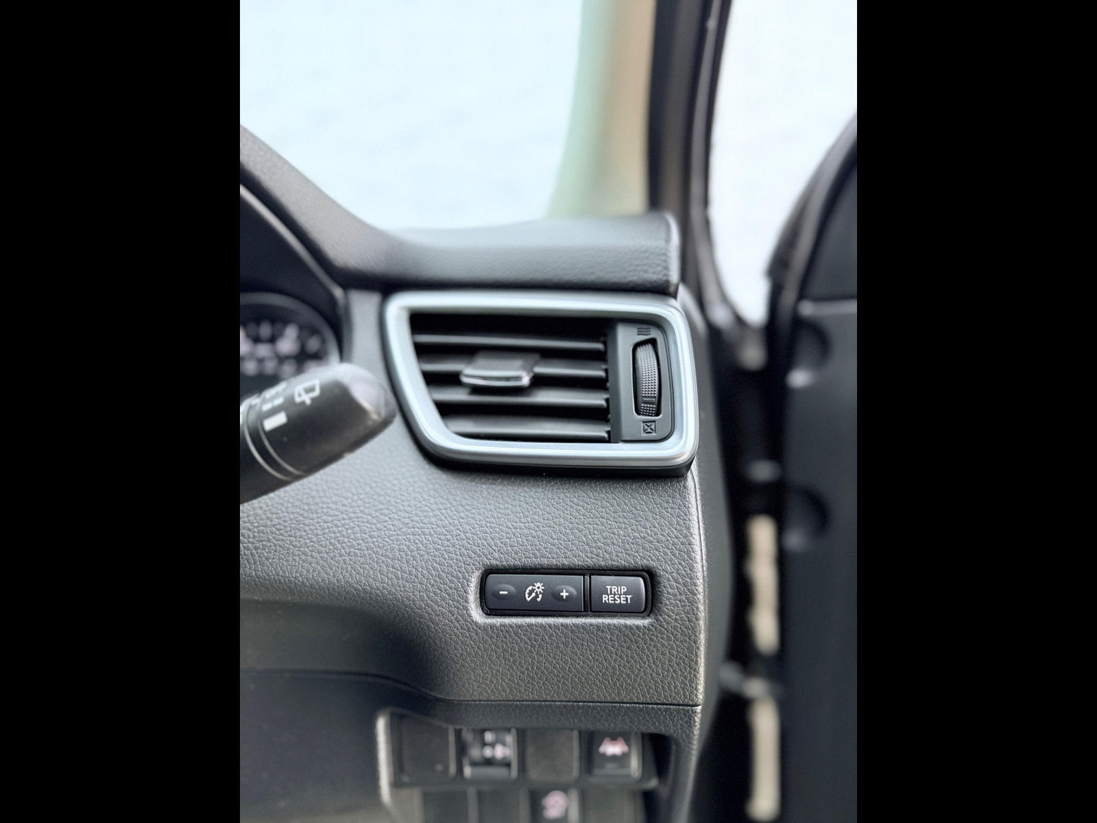 Nissan Qashqai 1.5 dCi N-Connecta Euro 6 (s/s) 5dr 5dr Manual 2017