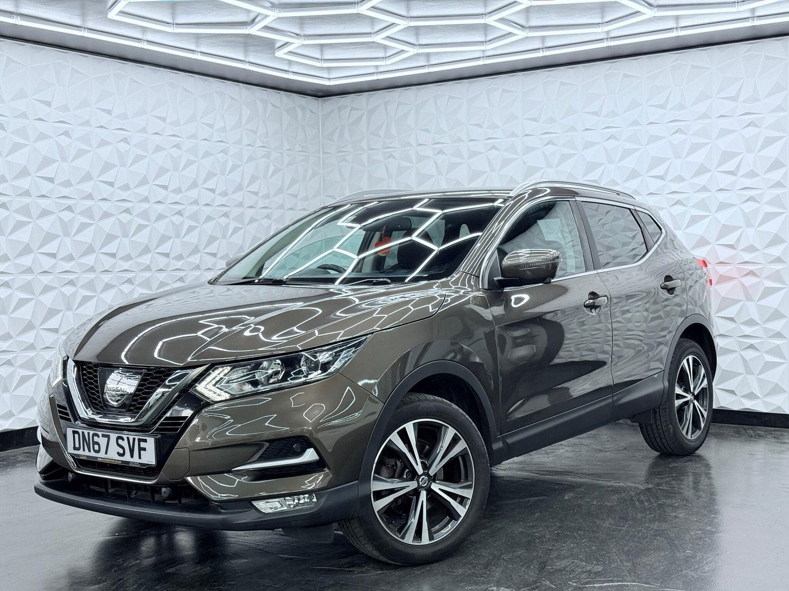 Nissan Qashqai 1.5 dCi N-Connecta Euro 6 (s/s) 5dr 5dr Manual 2017