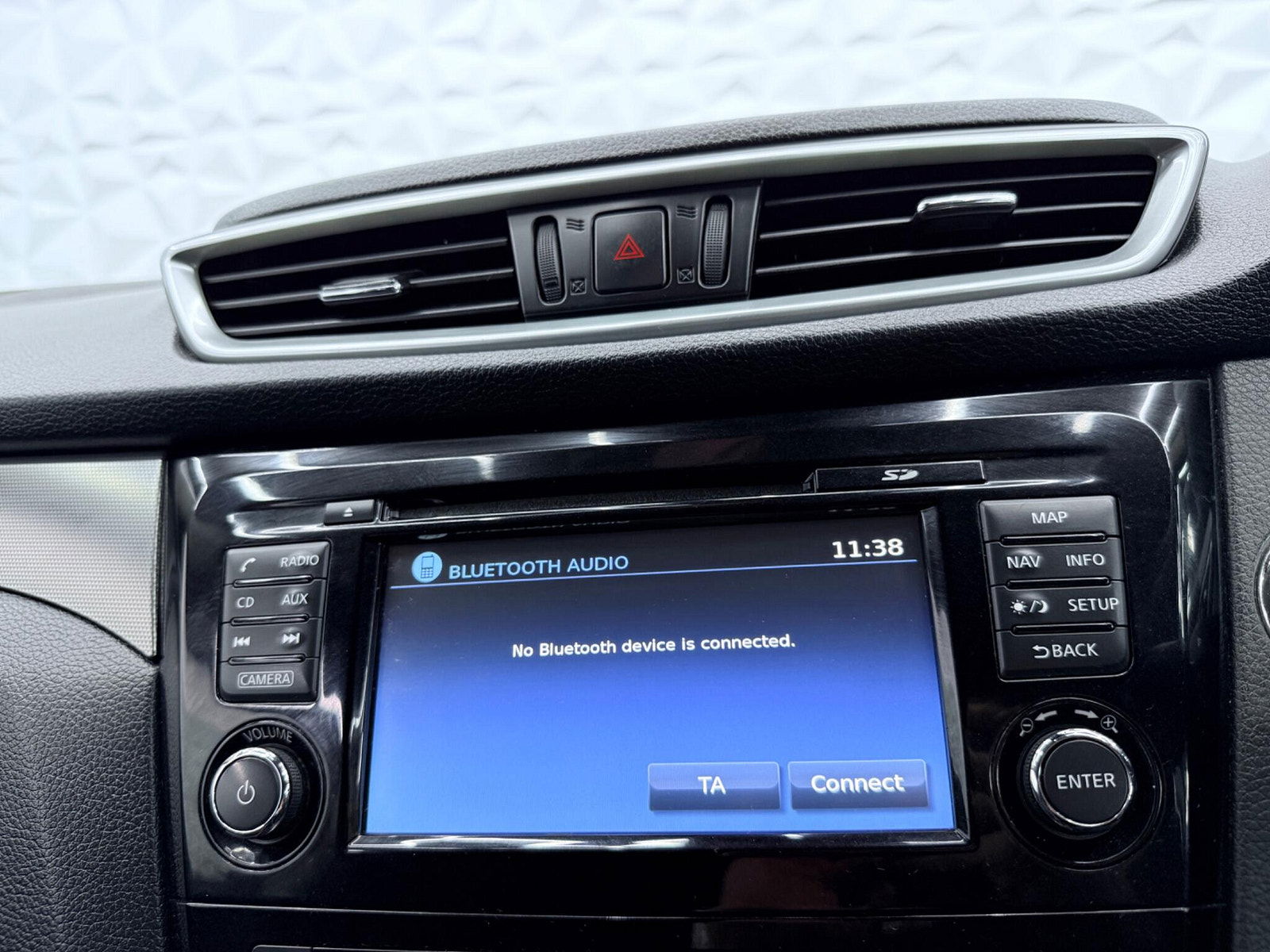 Nissan Qashqai 1.5 dCi N-Connecta Euro 6 (s/s) 5dr 5dr Manual 2017