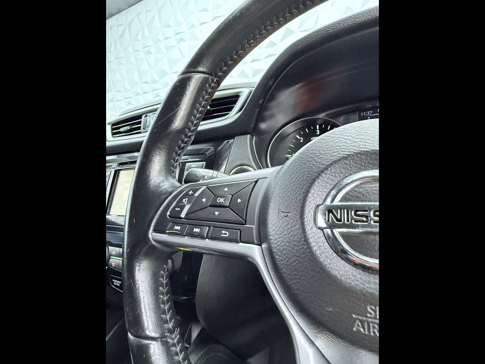 Nissan Qashqai 1.5 dCi N-Connecta Euro 6 (s/s) 5dr 5dr Manual 2017