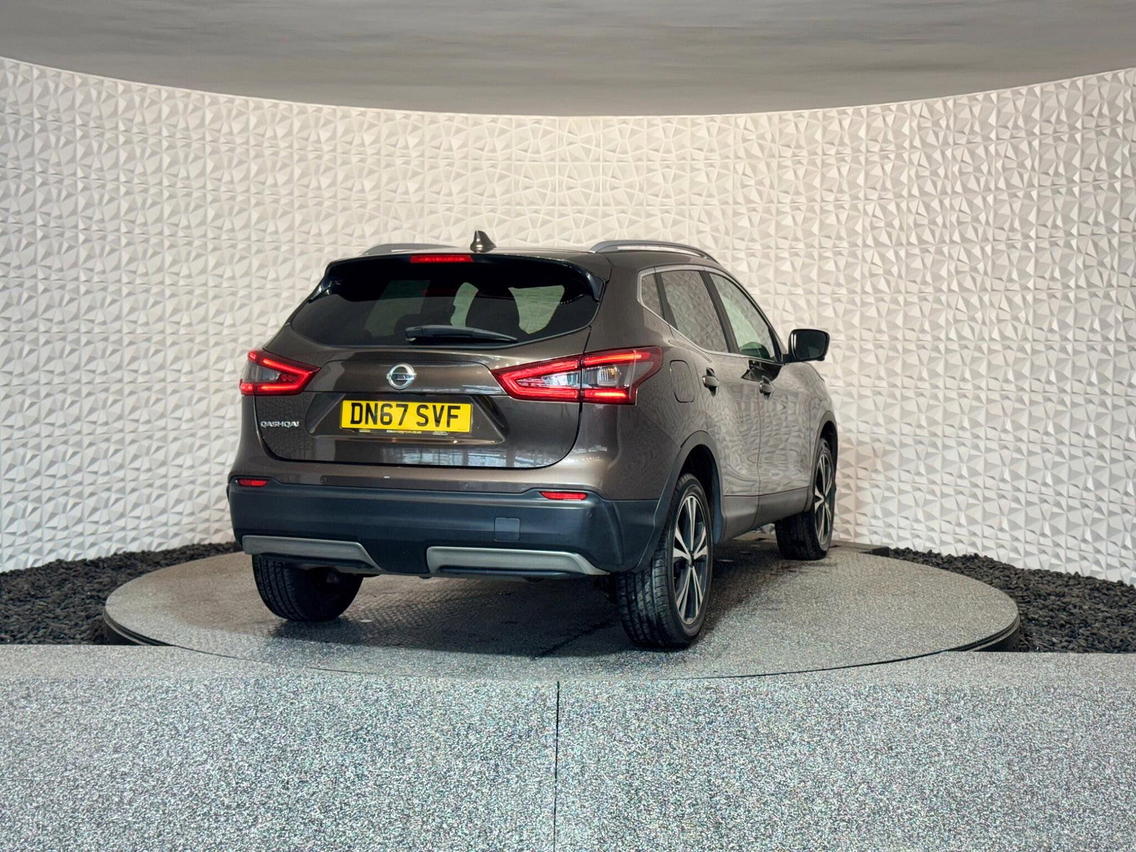 Nissan Qashqai 1.5 dCi N-Connecta Euro 6 (s/s) 5dr 5dr Manual 2017